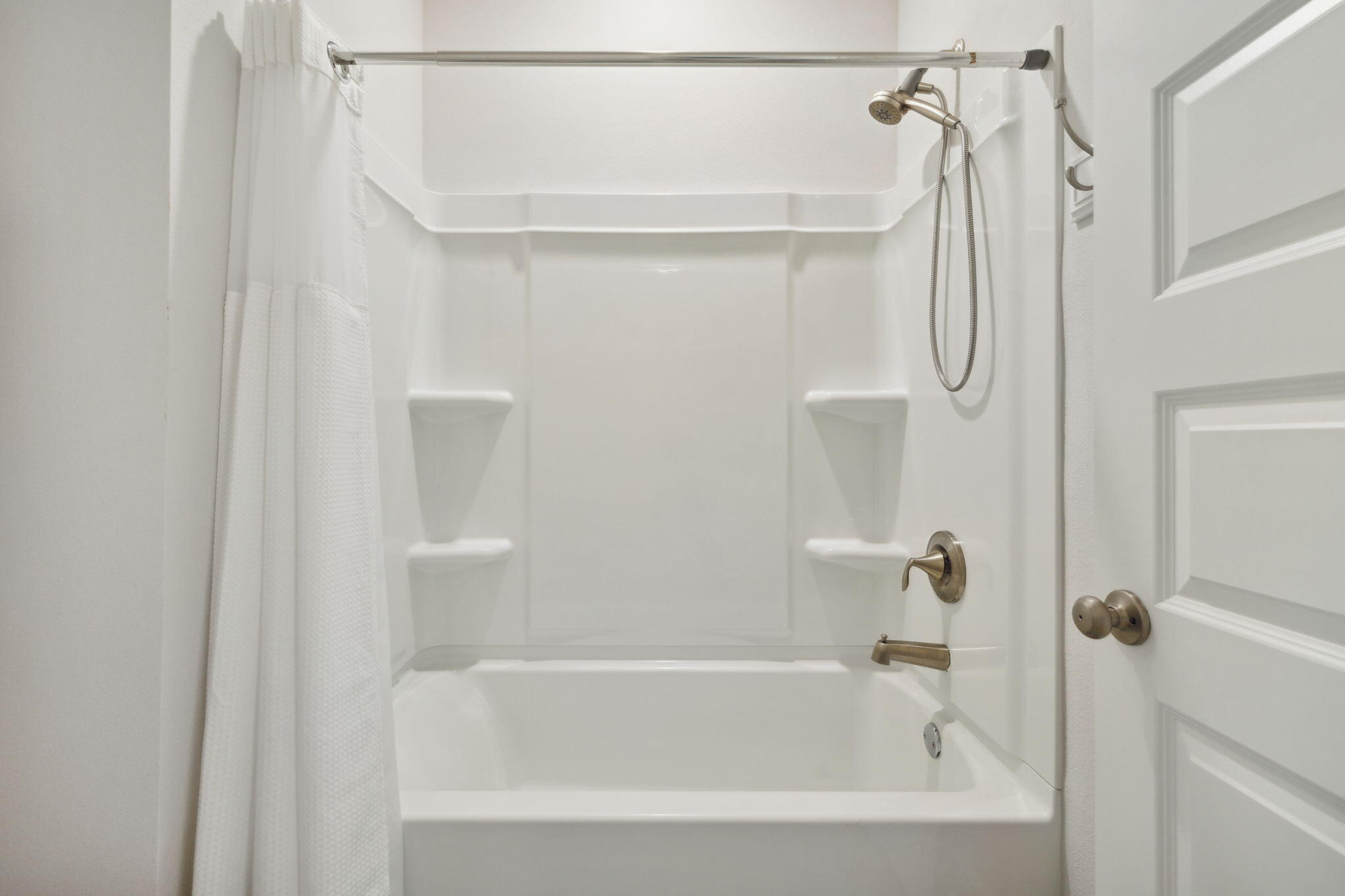 LAKEVIEW S/D - Residential