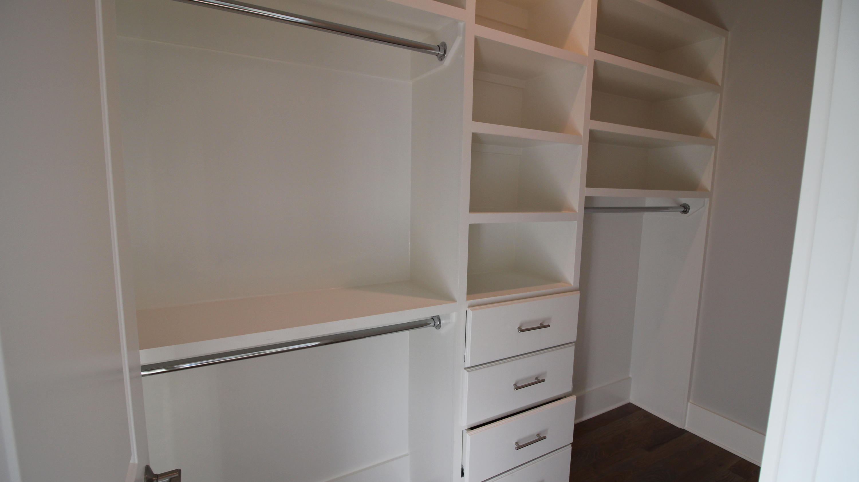 LAKESIDE AT BLUE MOUNTAIN BEACH - Residential