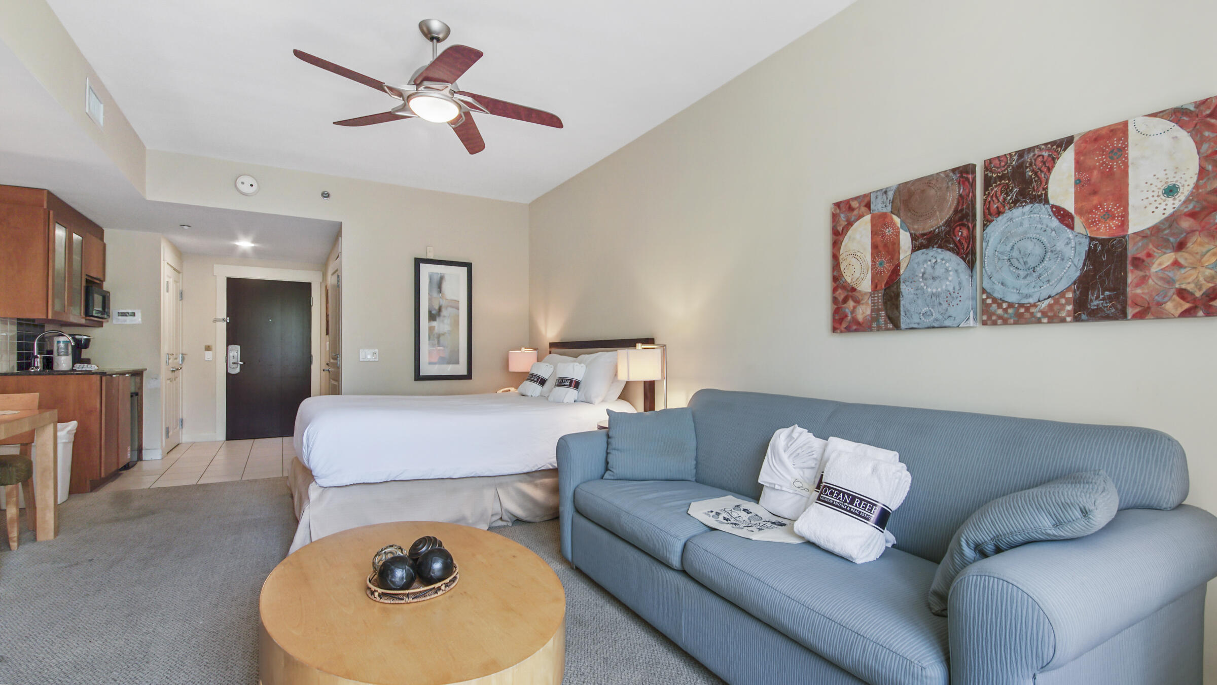 BAHIA CONDO - Residential