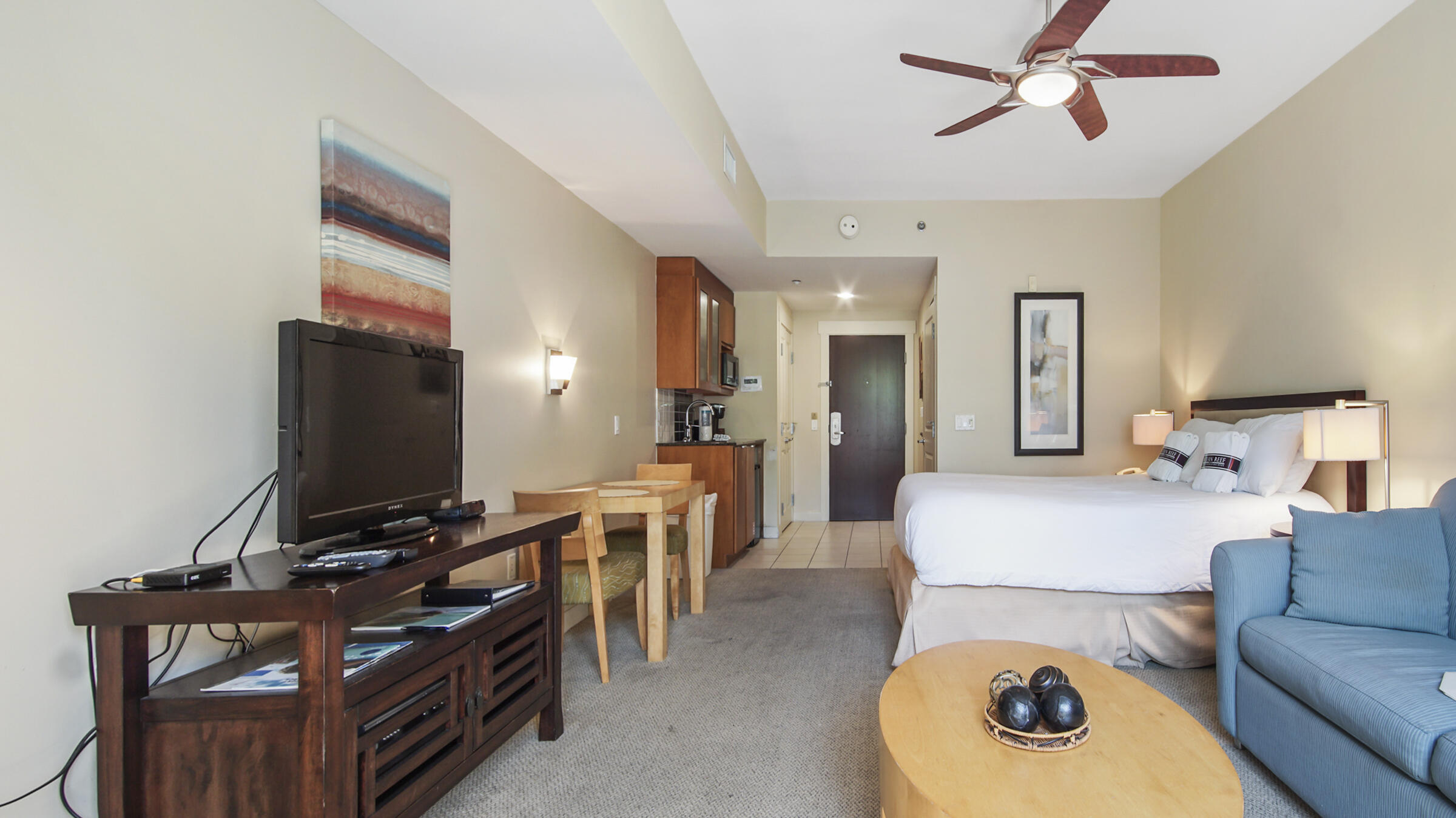 BAHIA CONDO - Residential