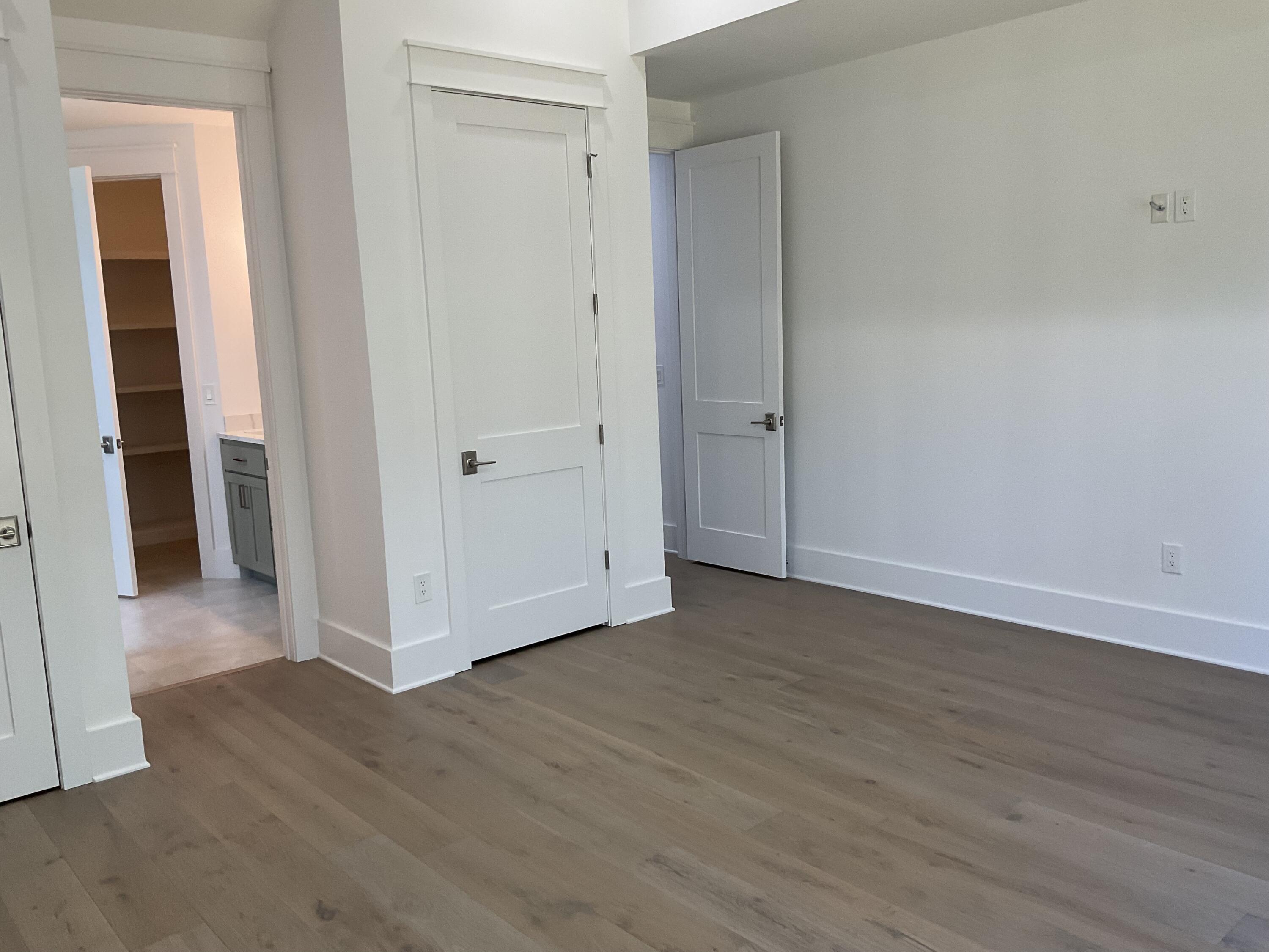 EAGLE BAY - Residential