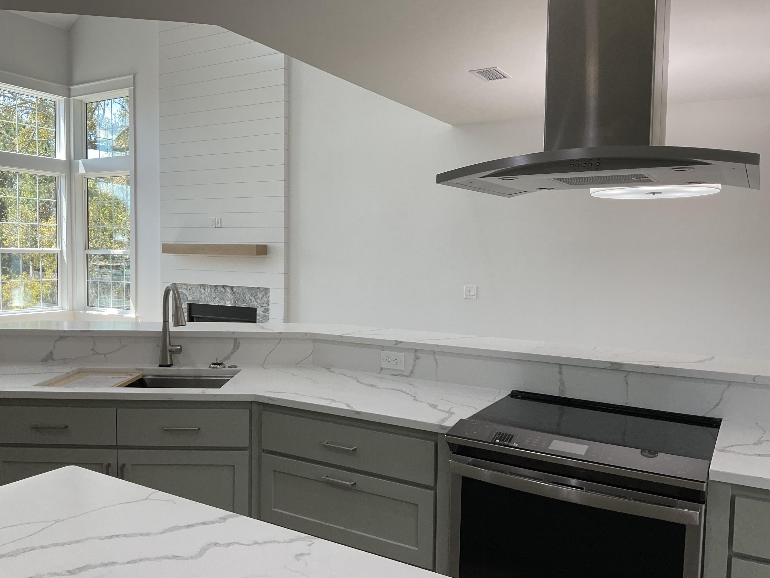 EAGLE BAY - Residential