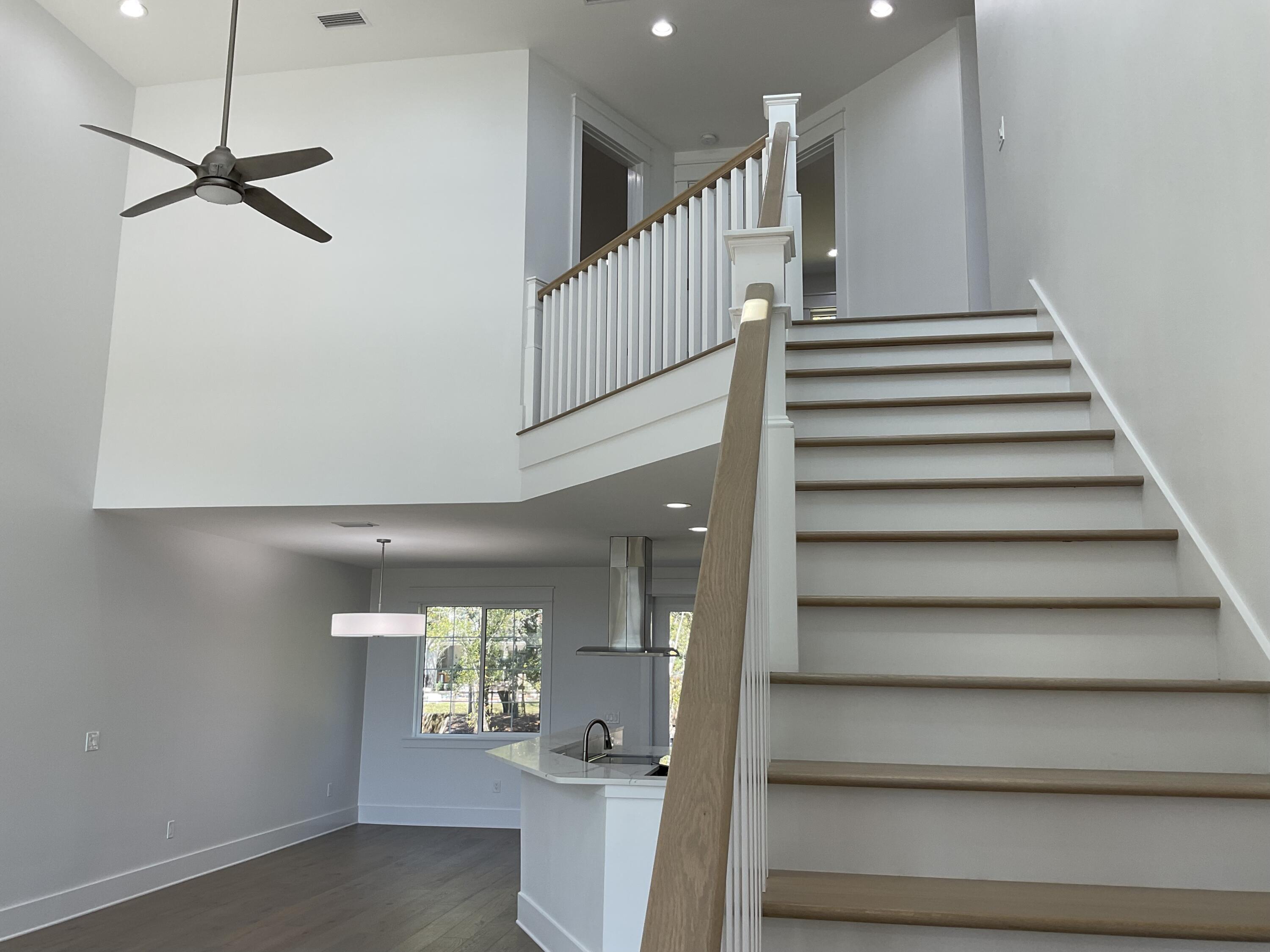 EAGLE BAY - Residential