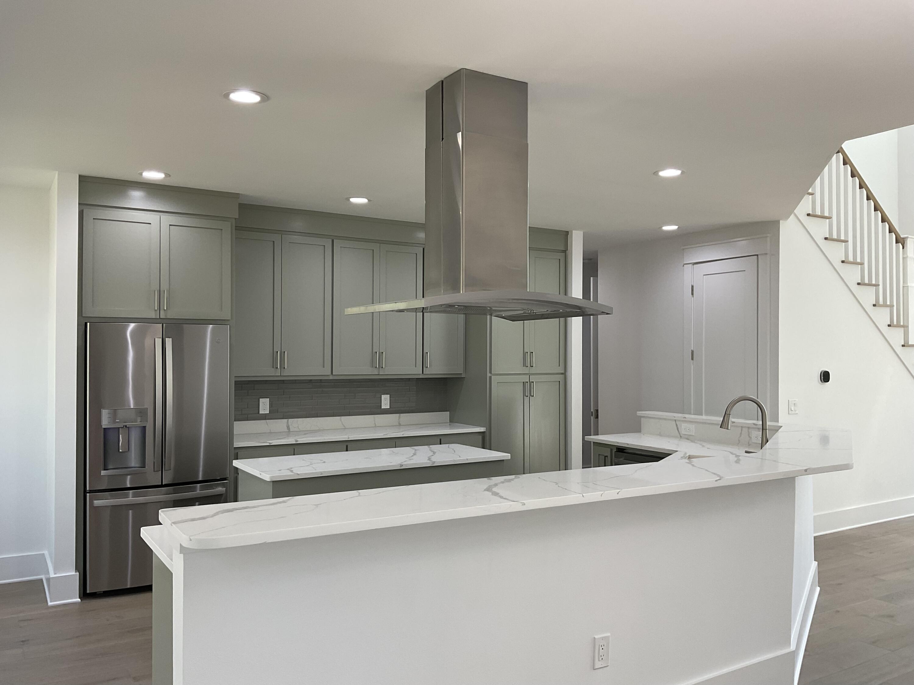 EAGLE BAY - Residential