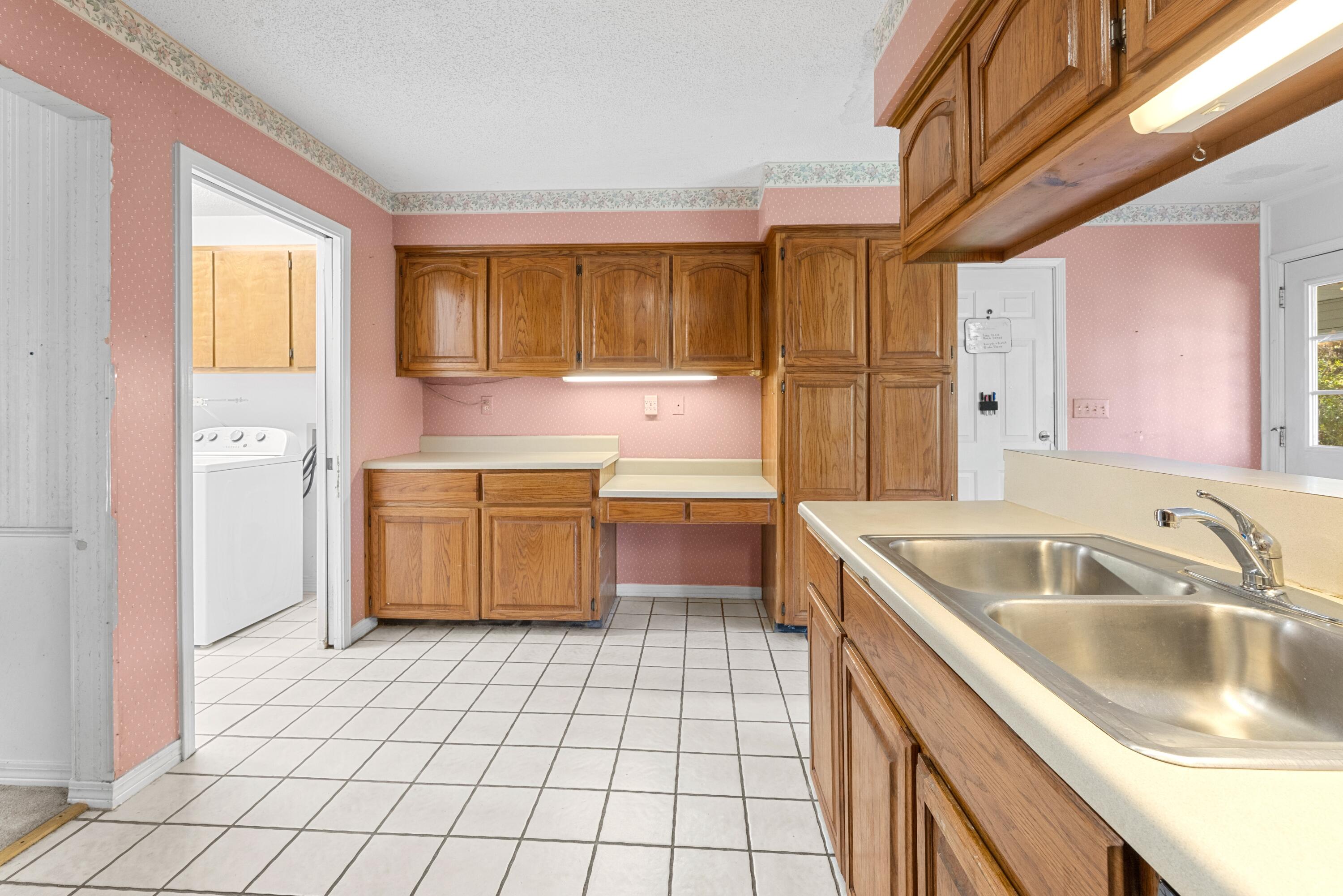 WINDWARD PH 3 - Residential