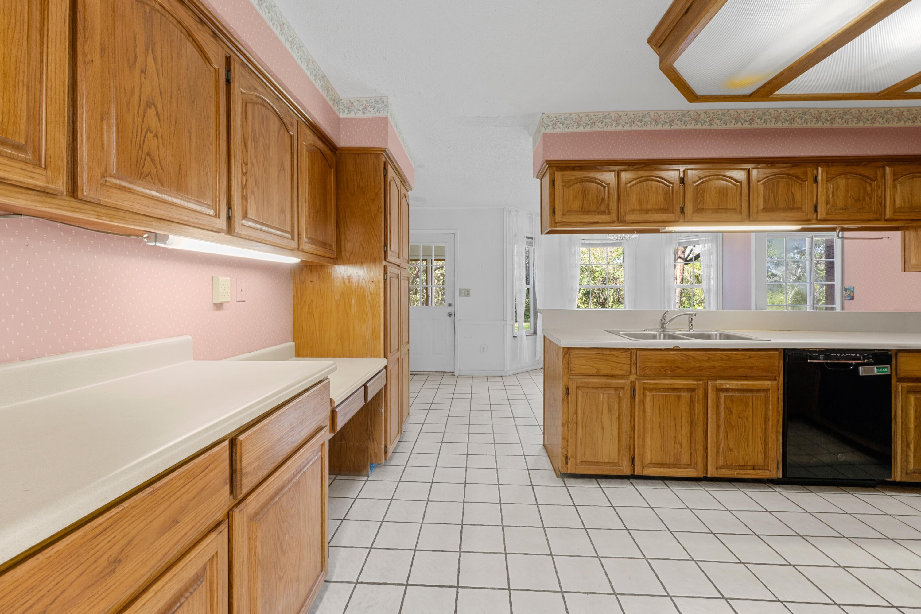 WINDWARD PH 3 - Residential