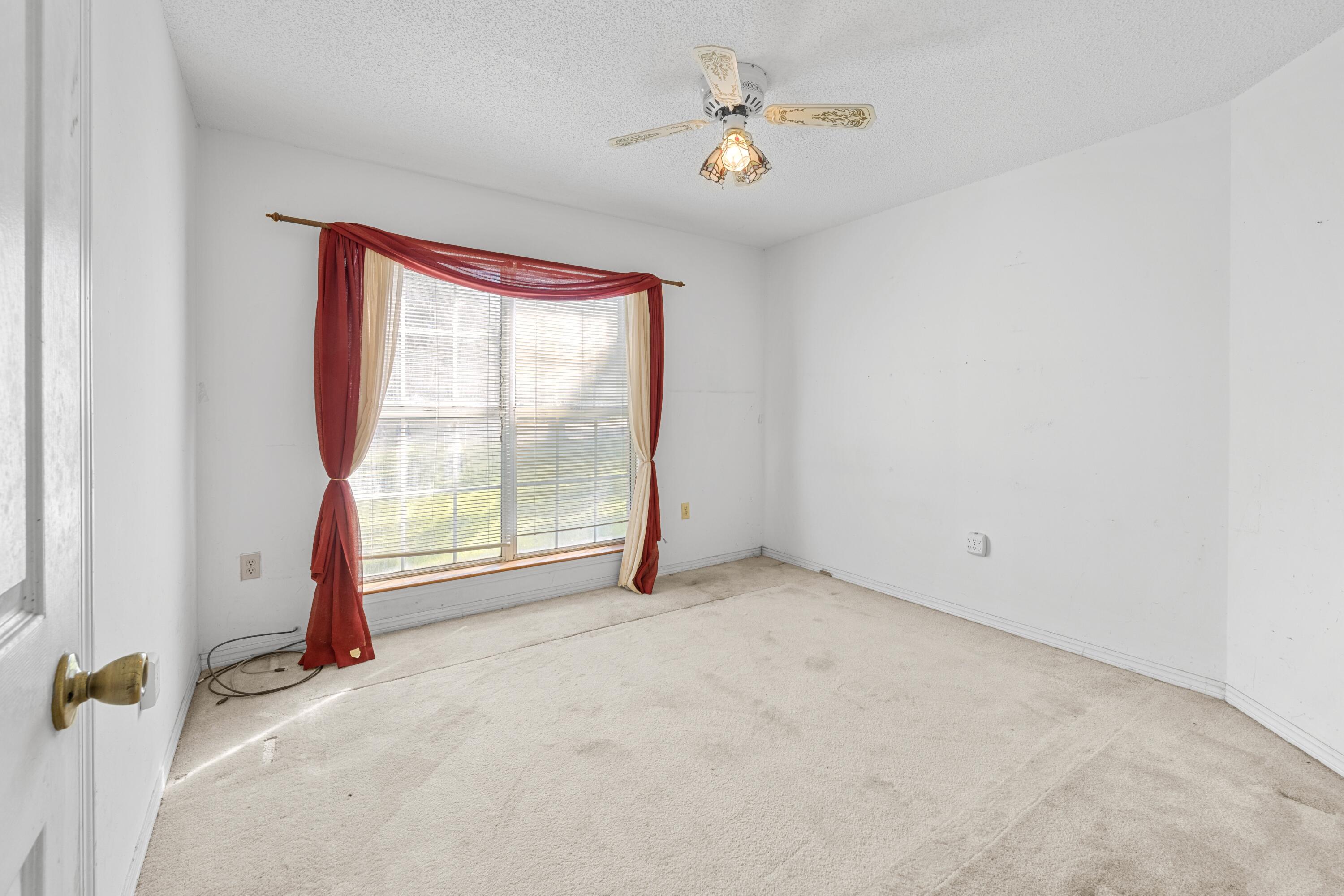 WINDWARD PH 3 - Residential