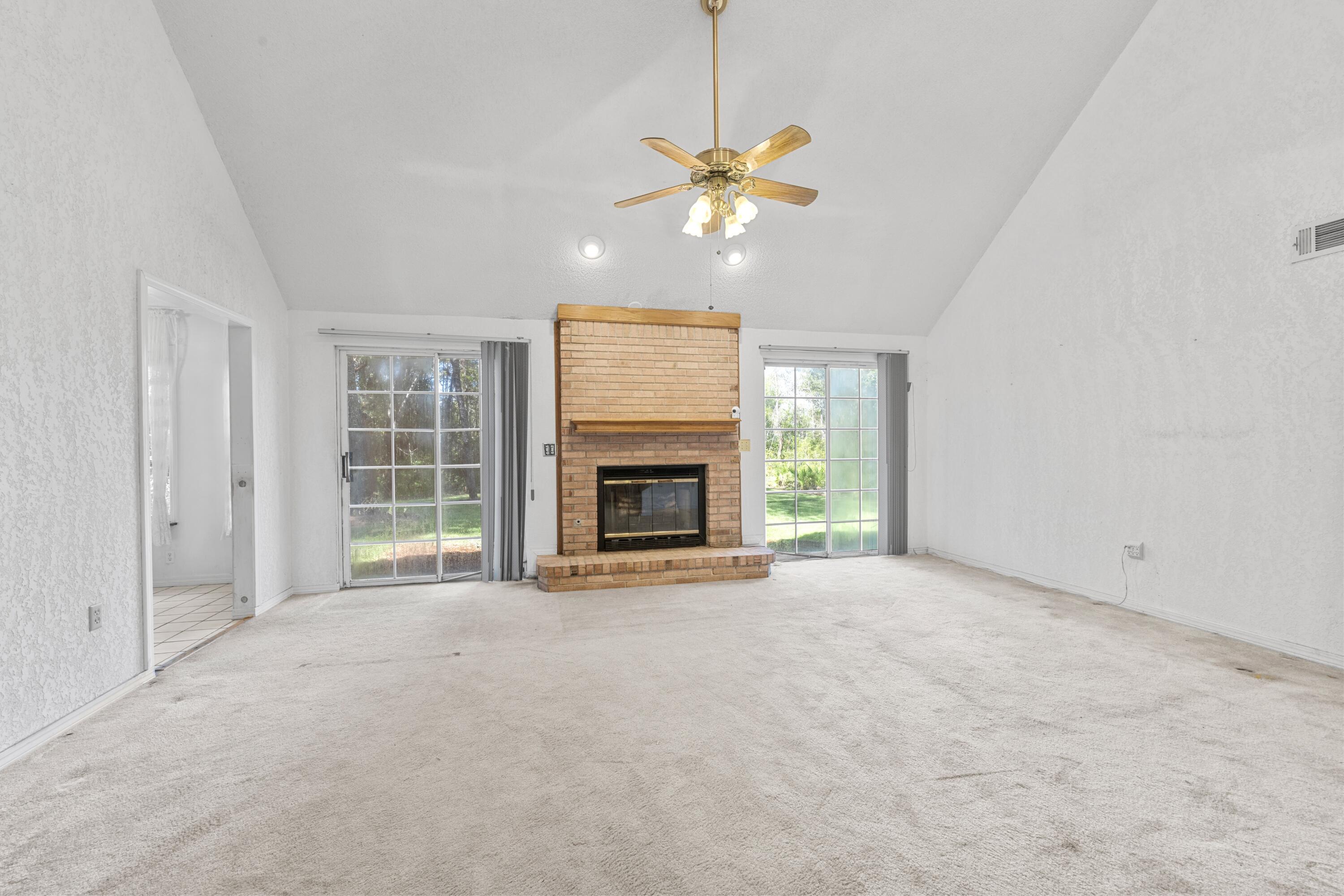 WINDWARD PH 3 - Residential