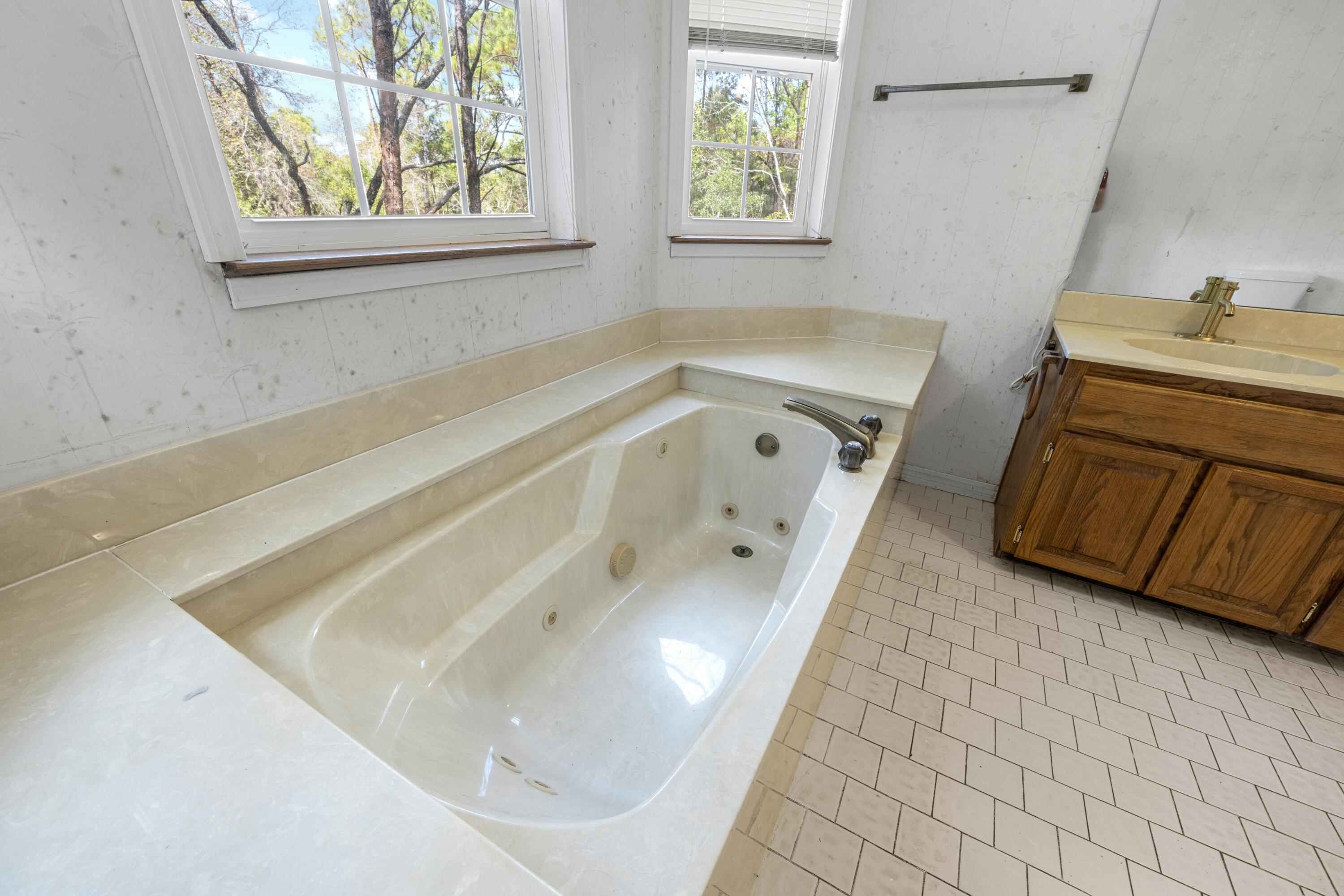 WINDWARD PH 3 - Residential