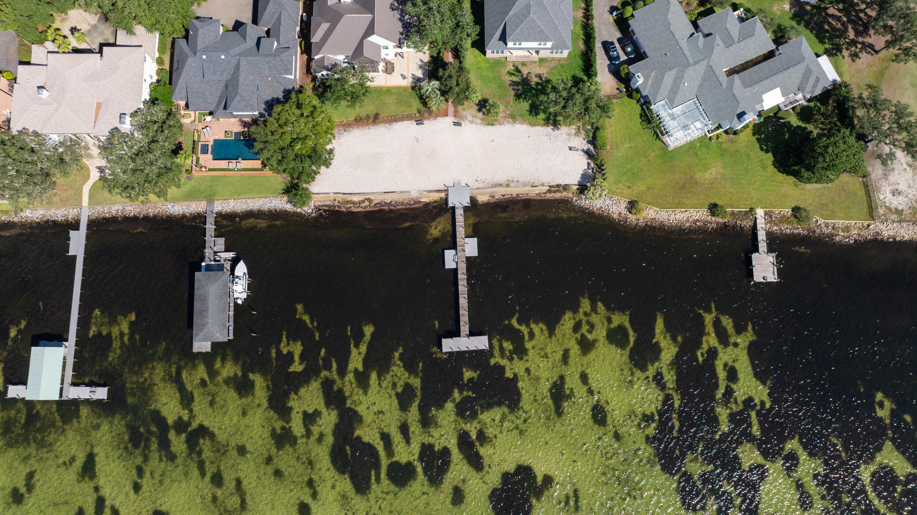 WINDWARD PH 3 - Residential