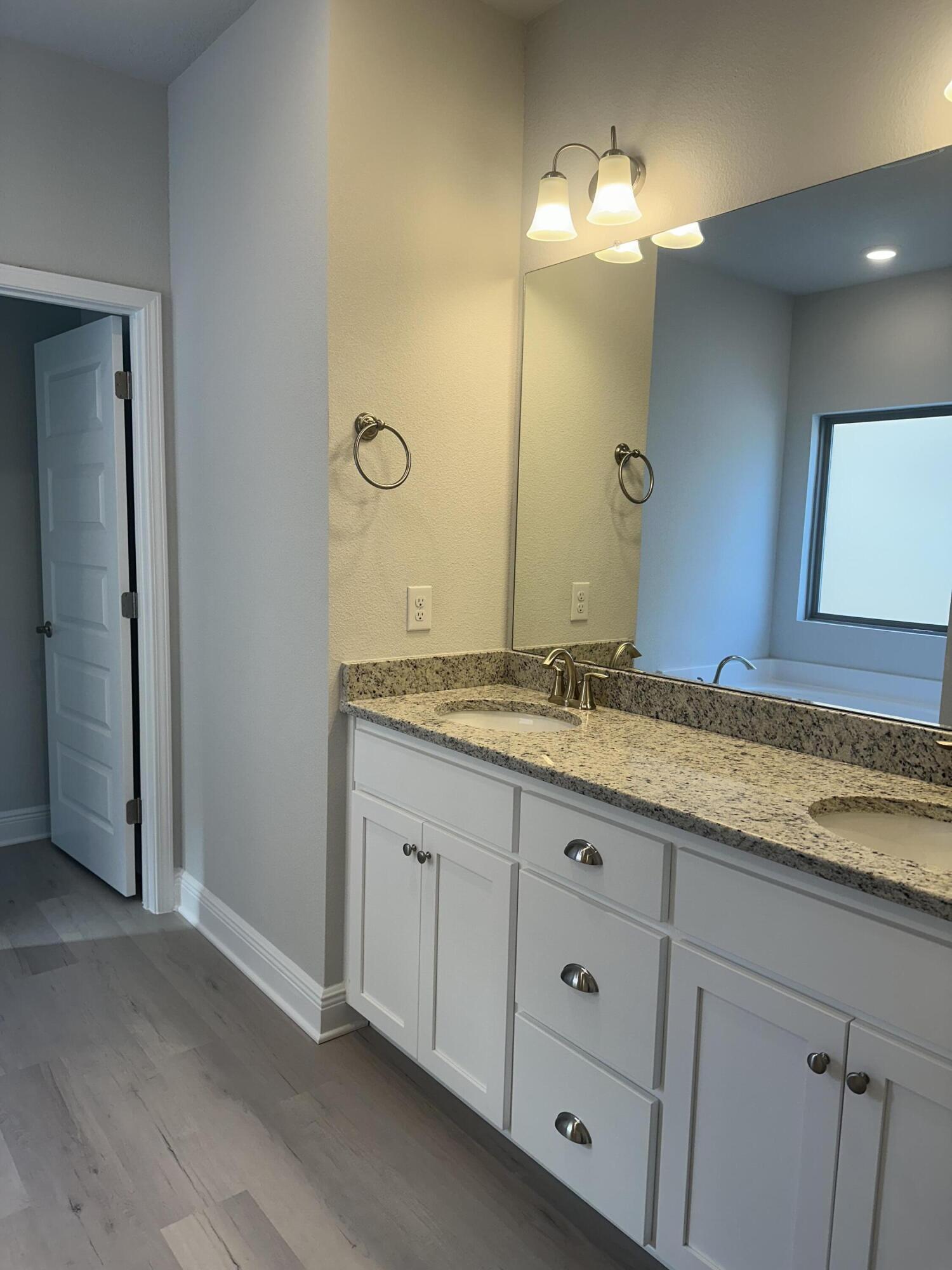 Ridgeway Landing - Residential