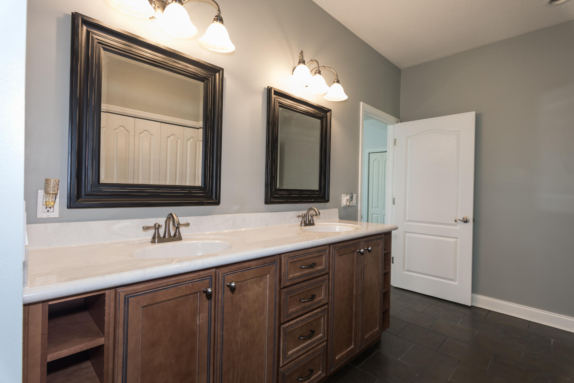 CROSS CREEK SHORES - Residential