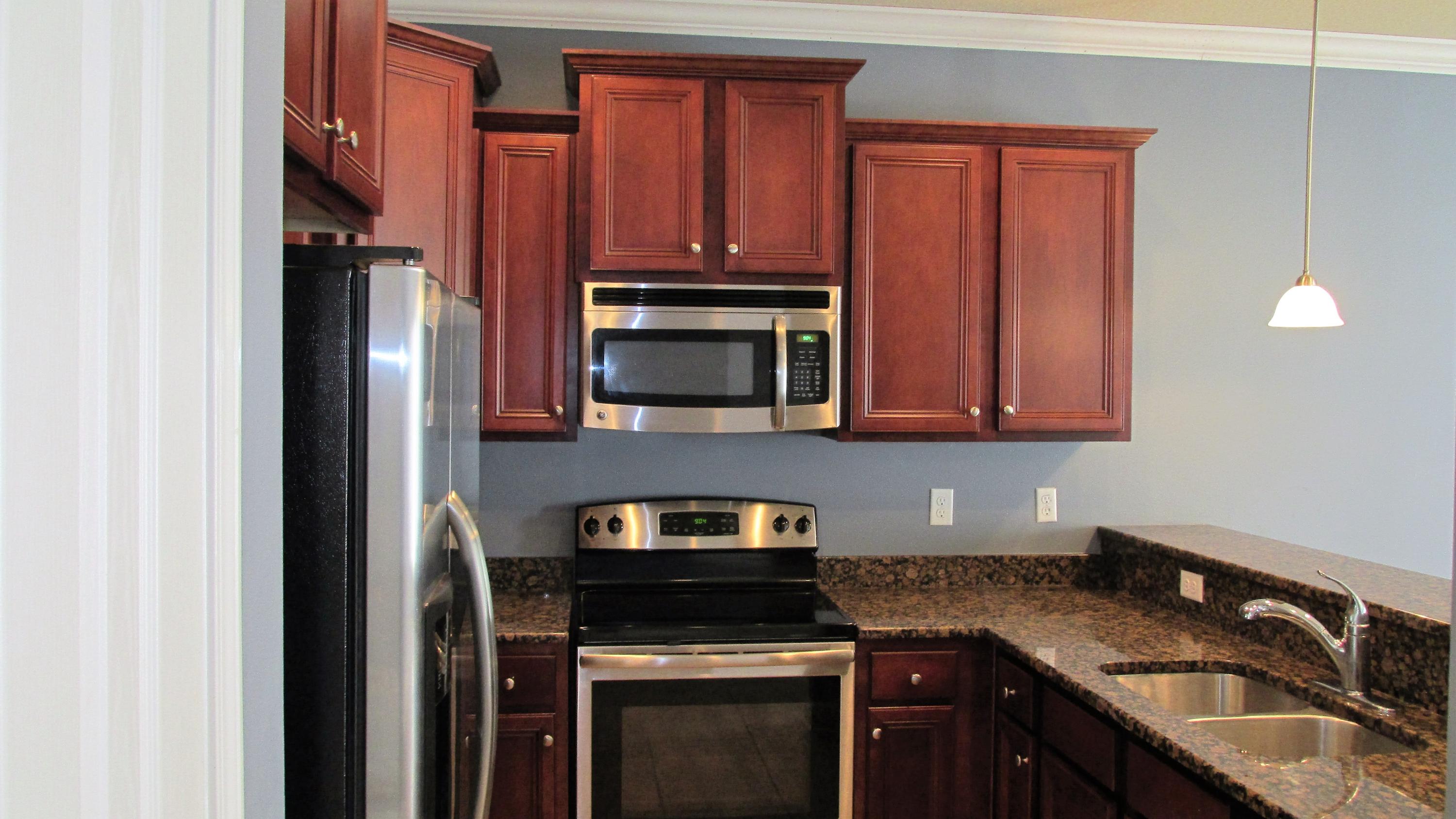 RESERVE POINTE - Residential Lease