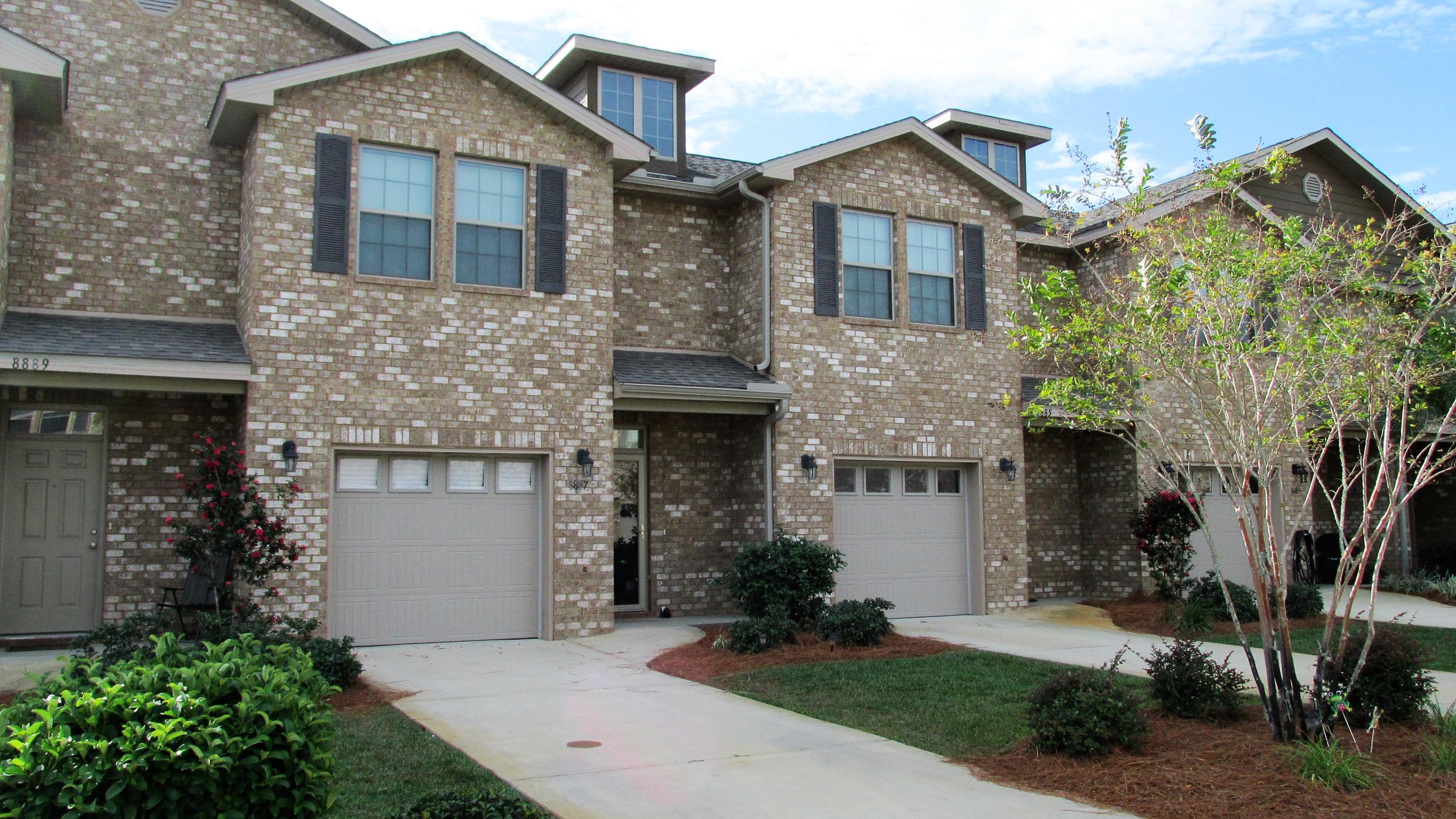 RESERVE POINTE - Residential Lease