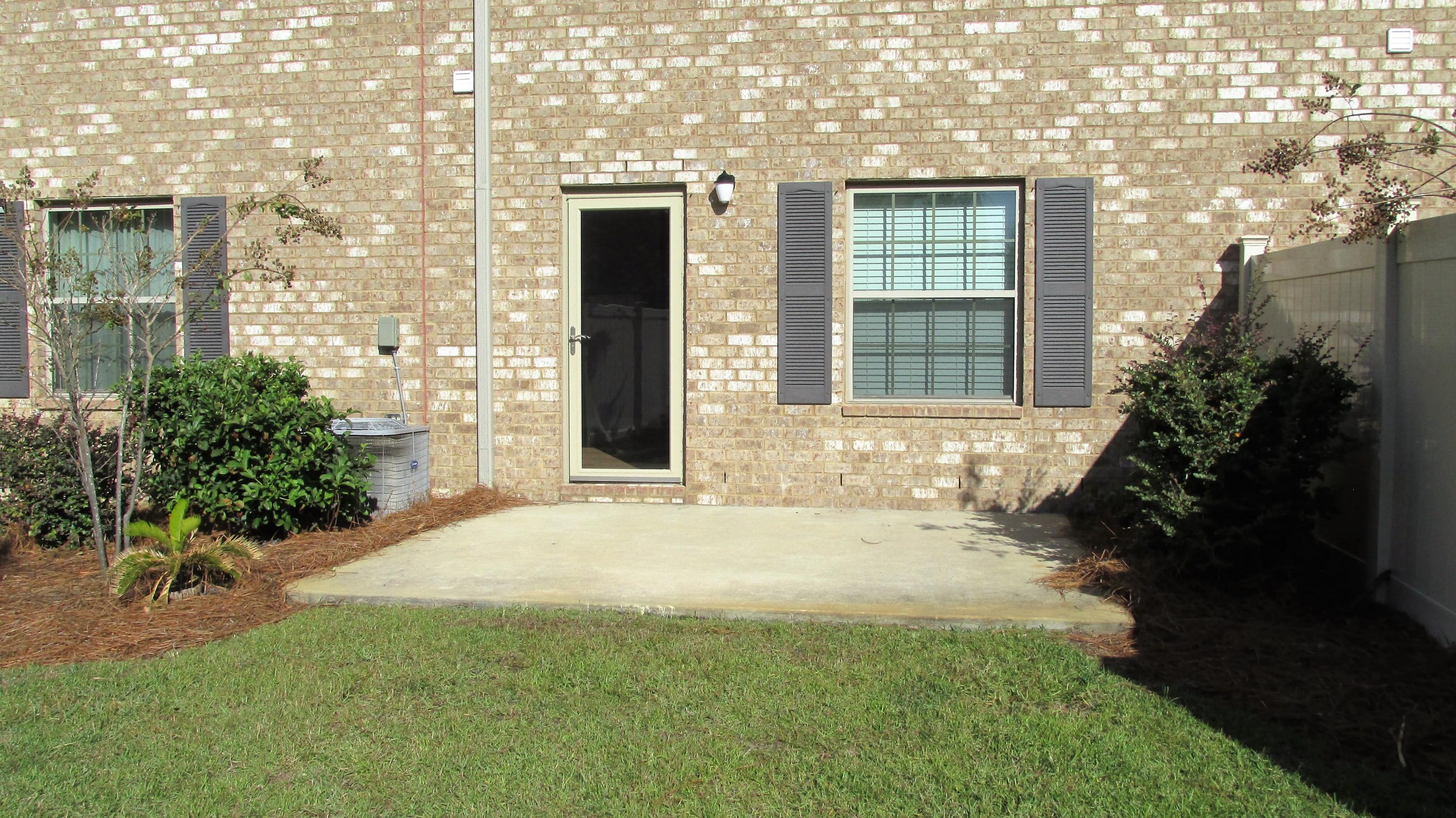 RESERVE POINTE - Residential Lease