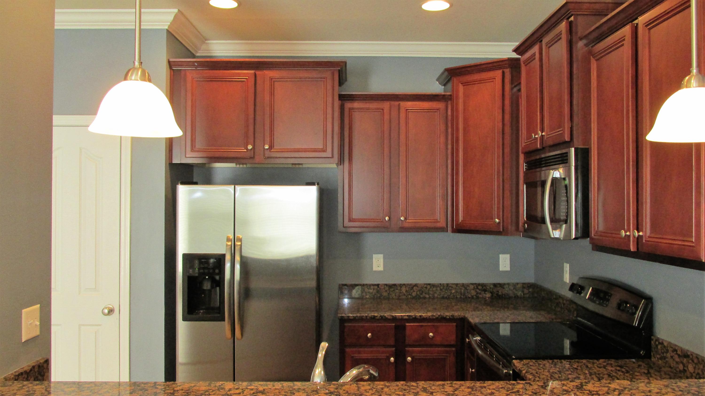 RESERVE POINTE - Residential Lease