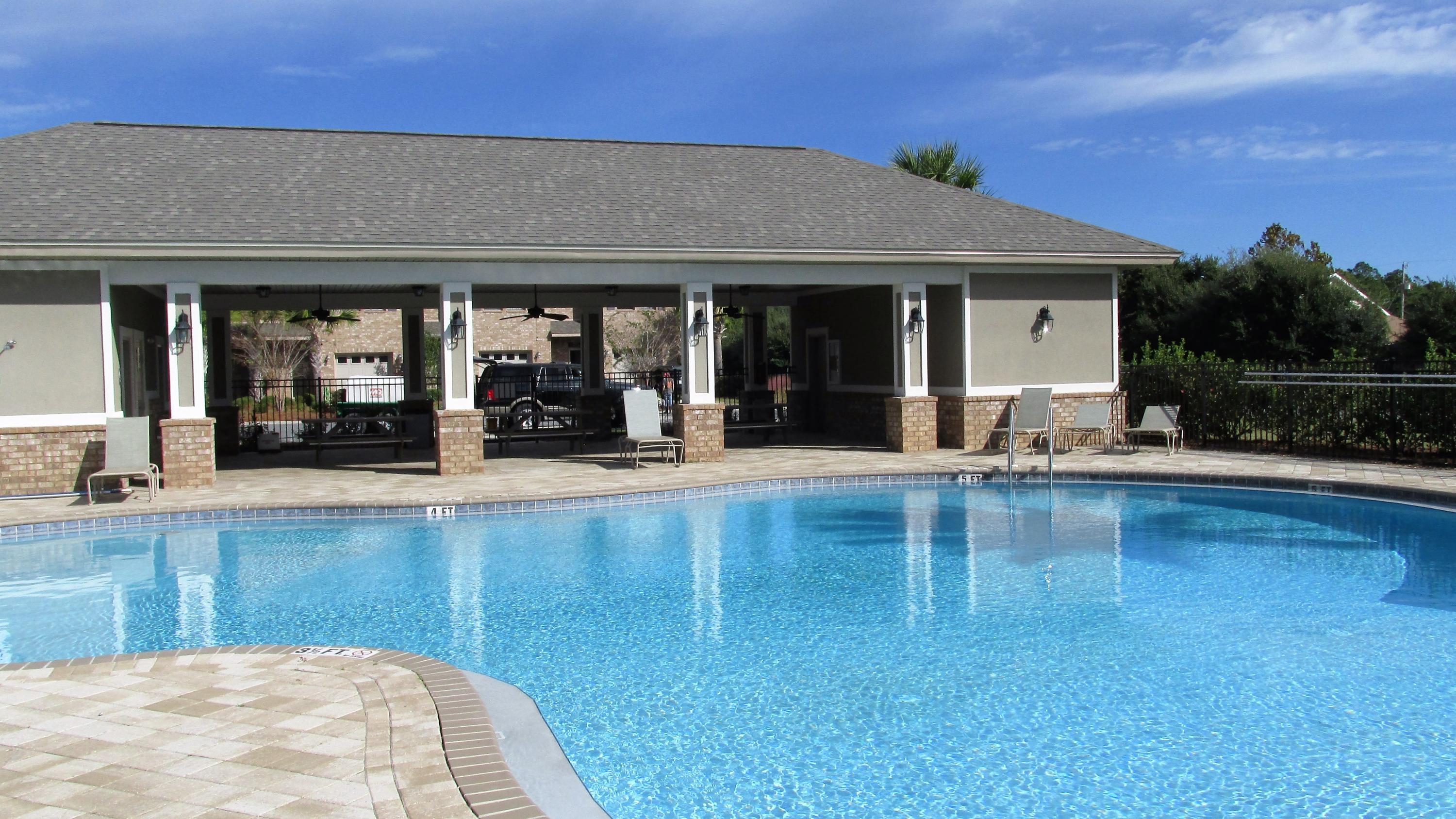 RESERVE POINTE - Residential Lease