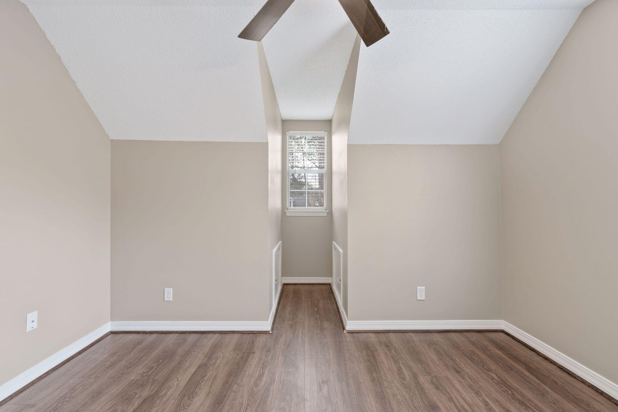 WILLOW BEND PH 1 - Residential