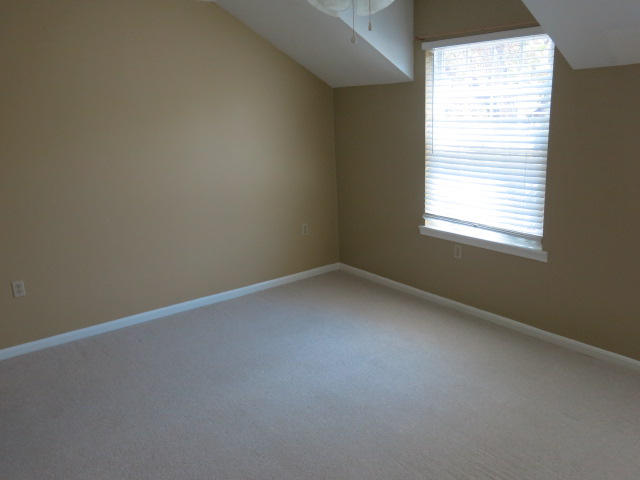 PLANTATION MANOR - Residential Lease