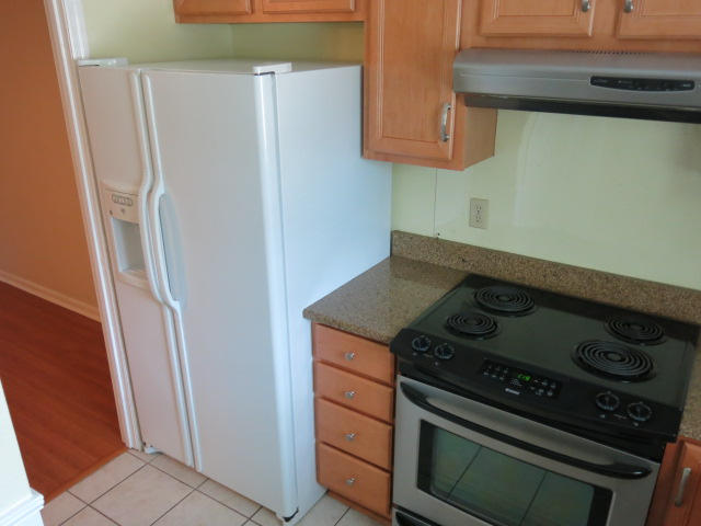 PLANTATION MANOR - Residential Lease