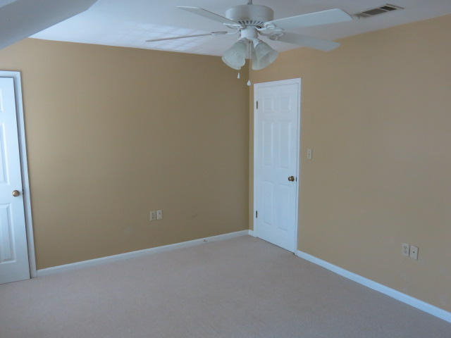PLANTATION MANOR - Residential Lease