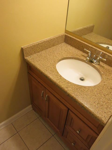 PLANTATION MANOR - Residential Lease