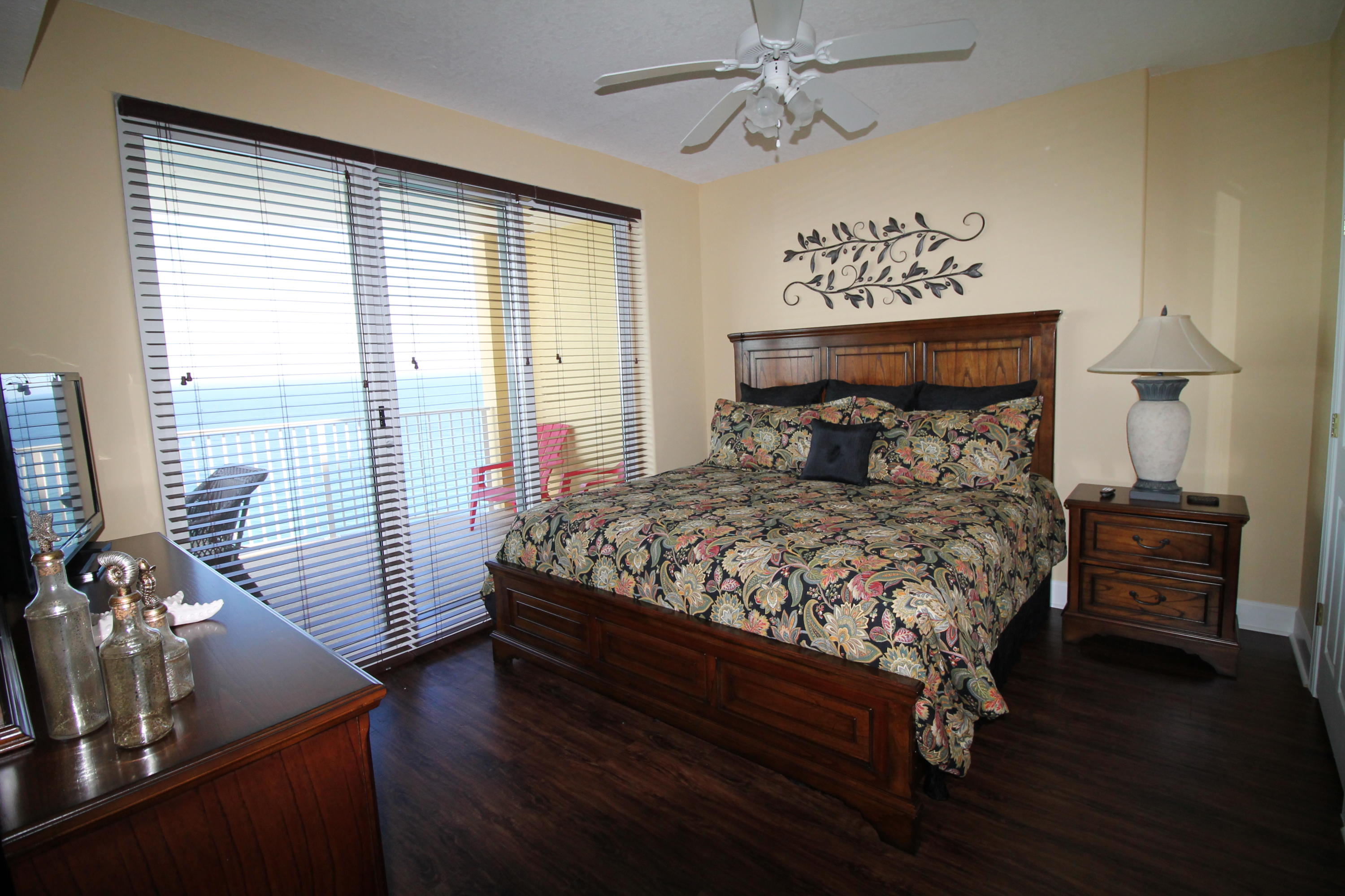 EMERALD ISLE - Residential