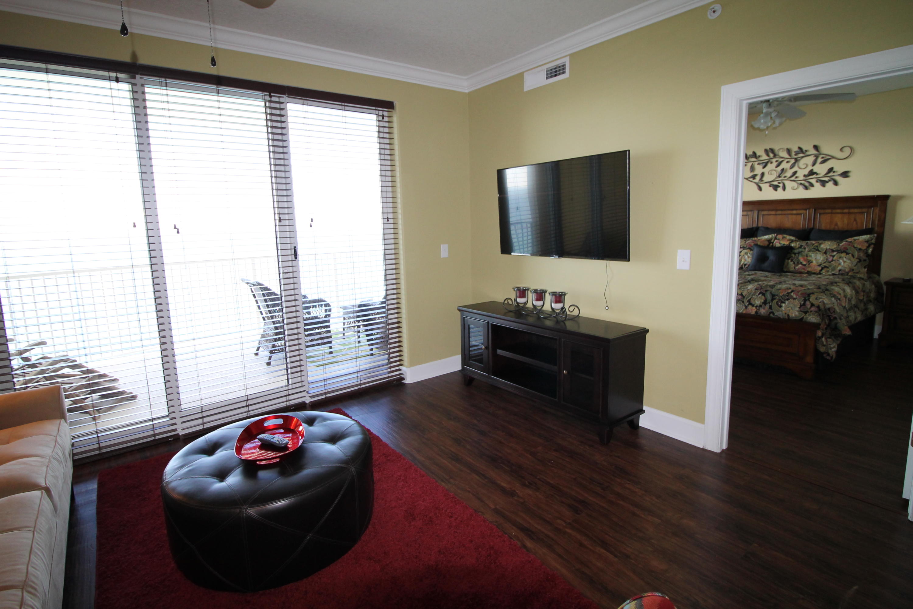 EMERALD ISLE - Residential