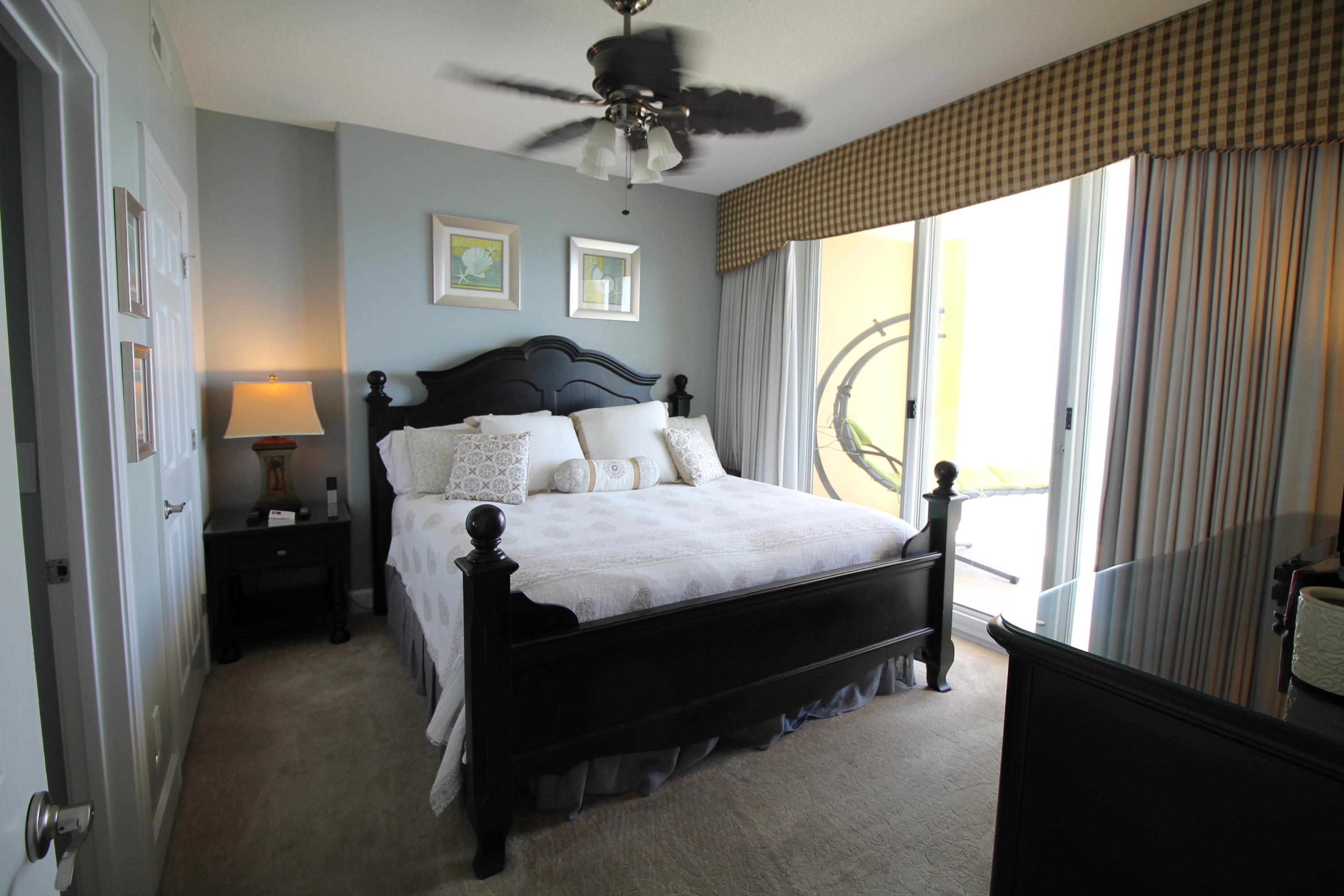 EMERALD ISLE - Residential