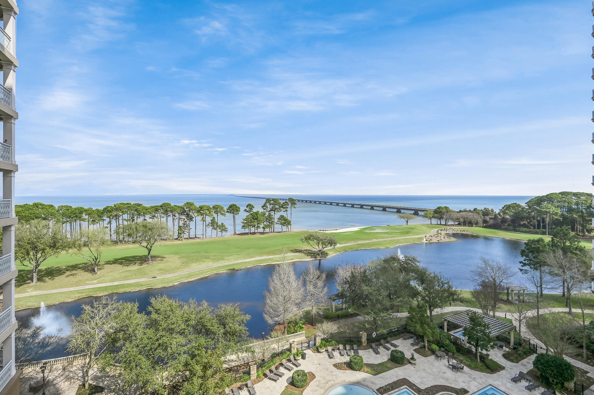 ONE WATER PLACE AT KELLY PLANTATION - Residential