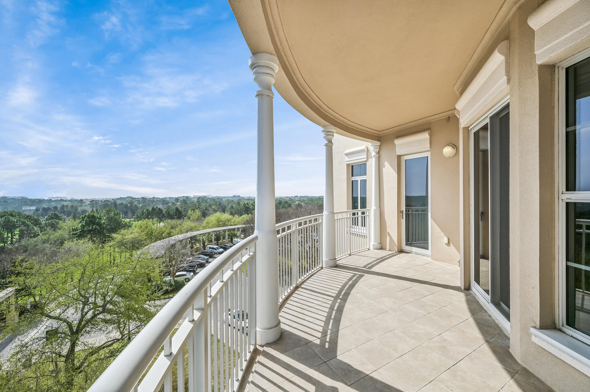 ONE WATER PLACE AT KELLY PLANTATION - Residential