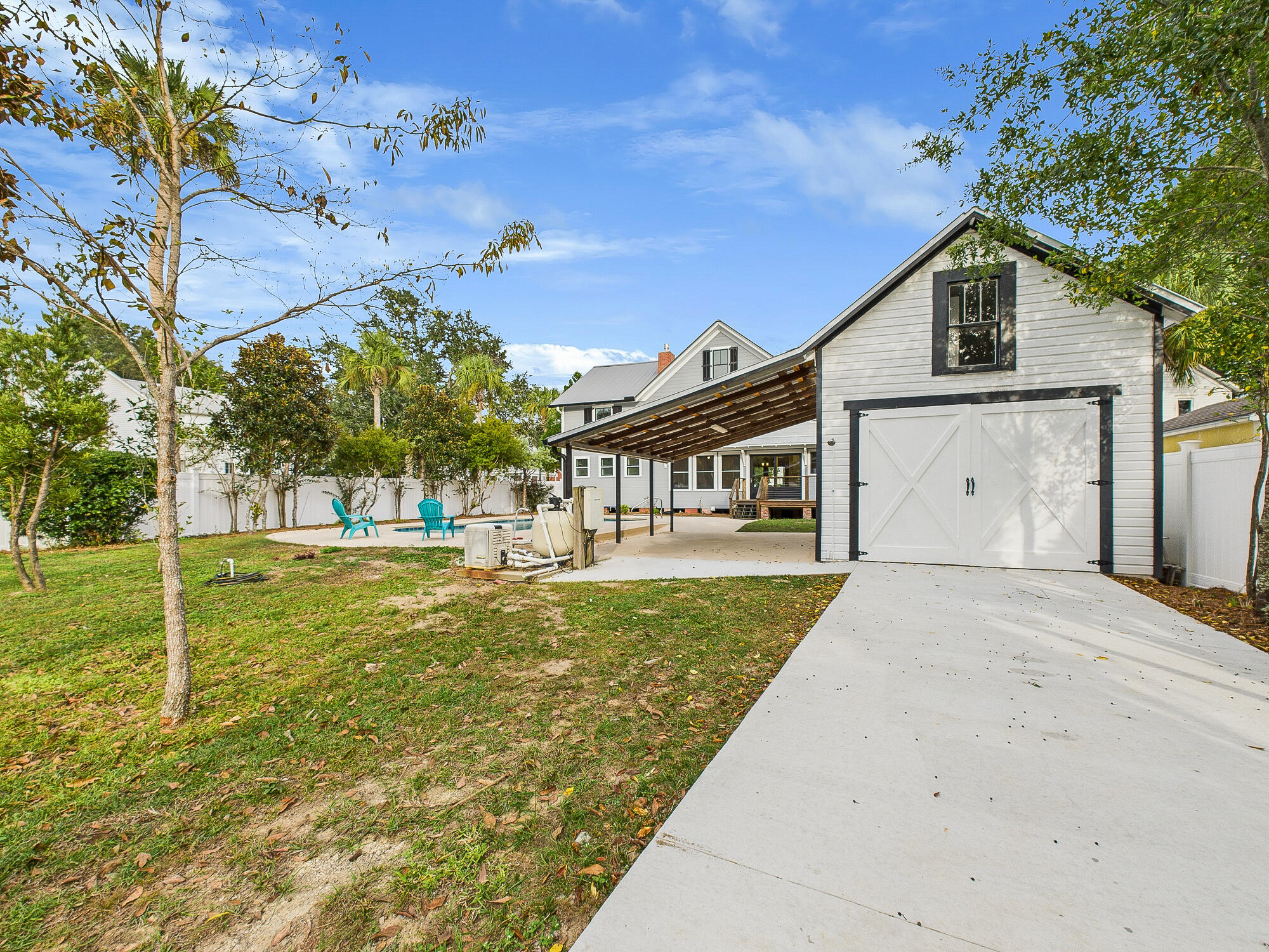 TOWN OF DEFUNIAK SPRINGS - Residential