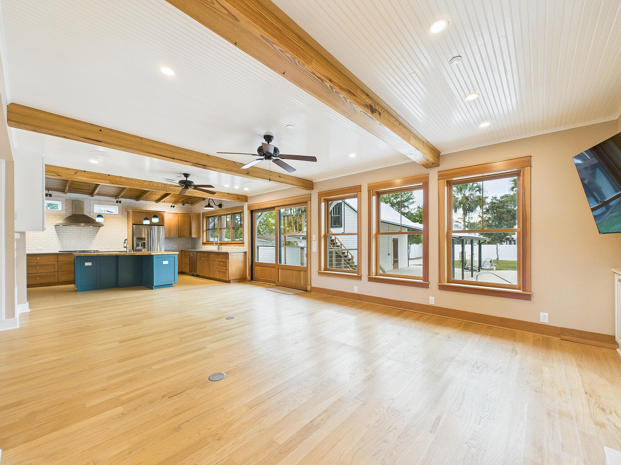 TOWN OF DEFUNIAK SPRINGS - Residential