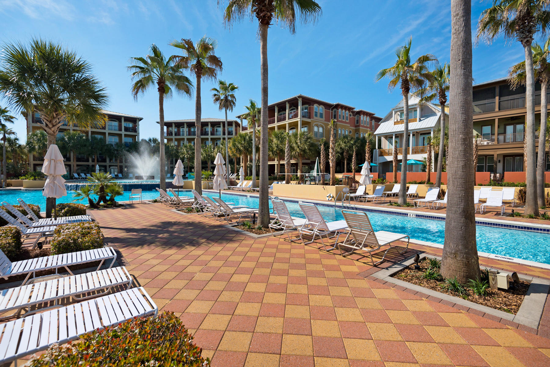 VILLAS AT SEACREST BEACH - Residential