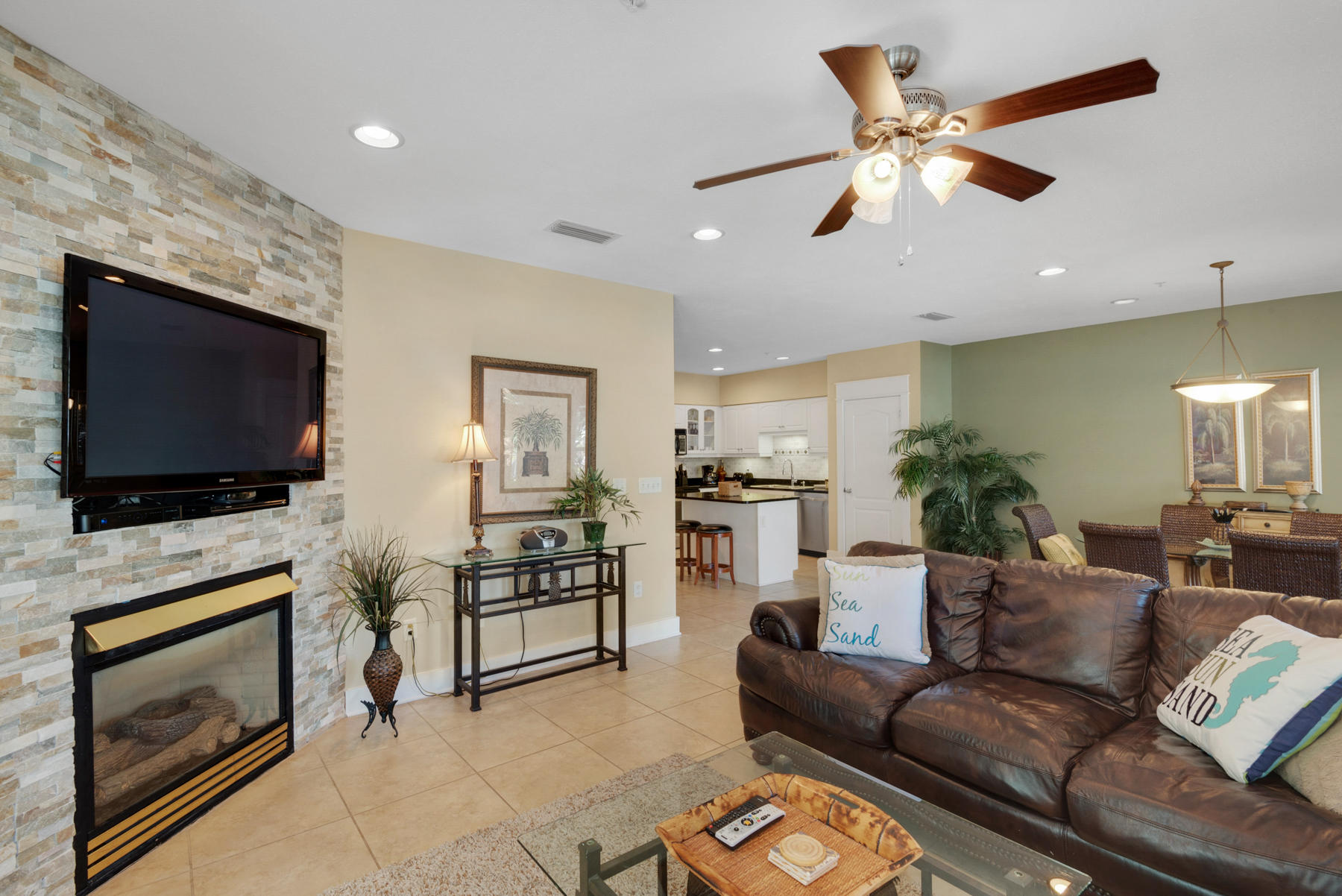 VILLAS AT SEACREST BEACH - Residential