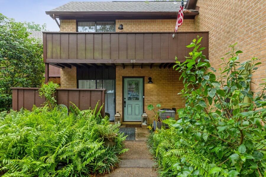 MOSSEY COVE T/H - Residential