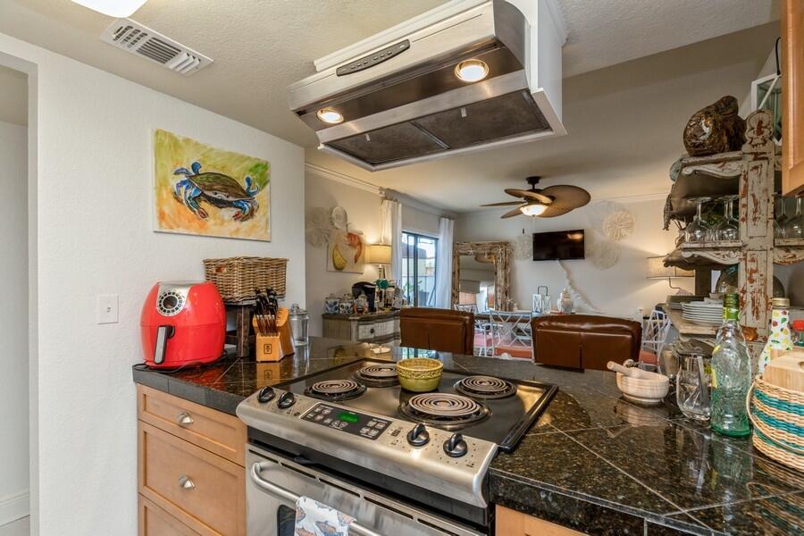 MOSSEY COVE T/H - Residential