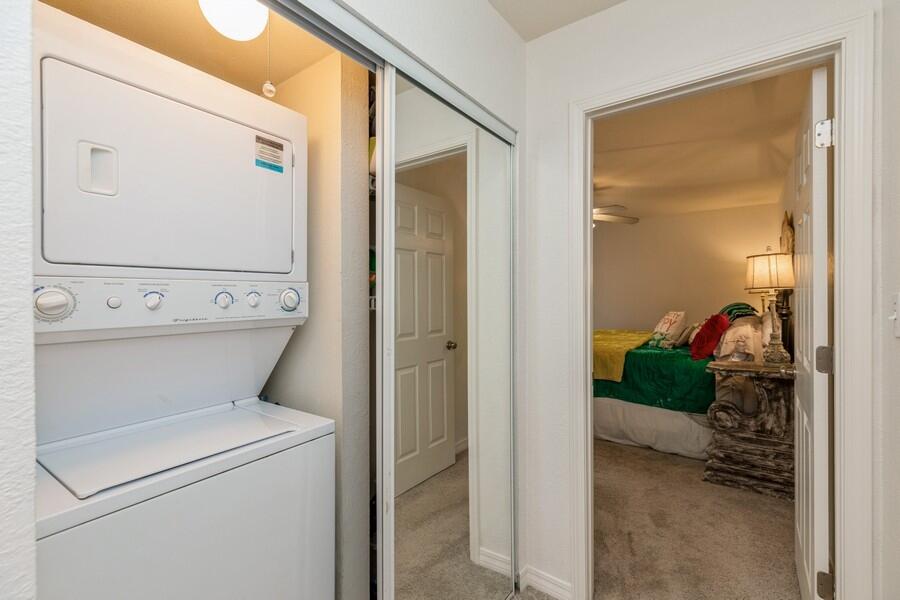 MOSSEY COVE T/H - Residential