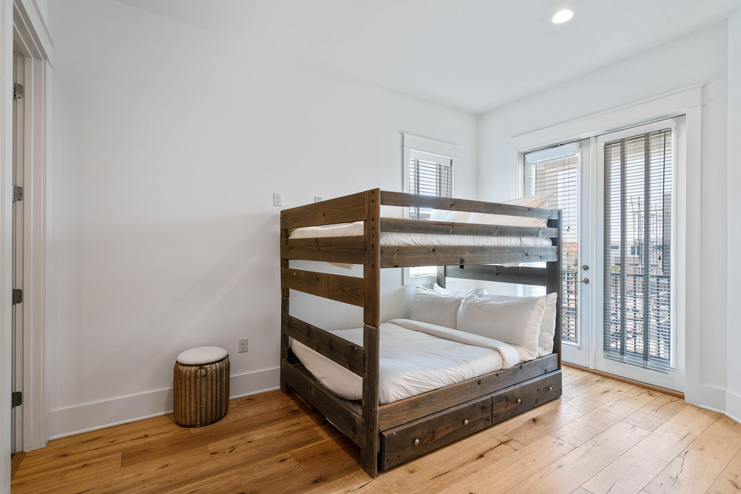 EMERALD DUNES S/D - Residential