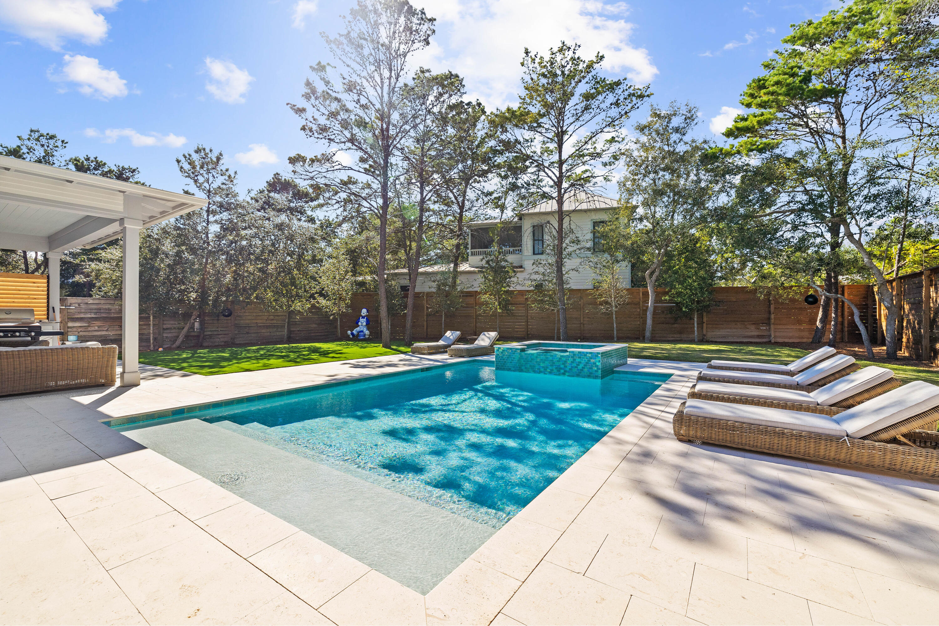 WHITES GULFVIEW ESTATES - Residential