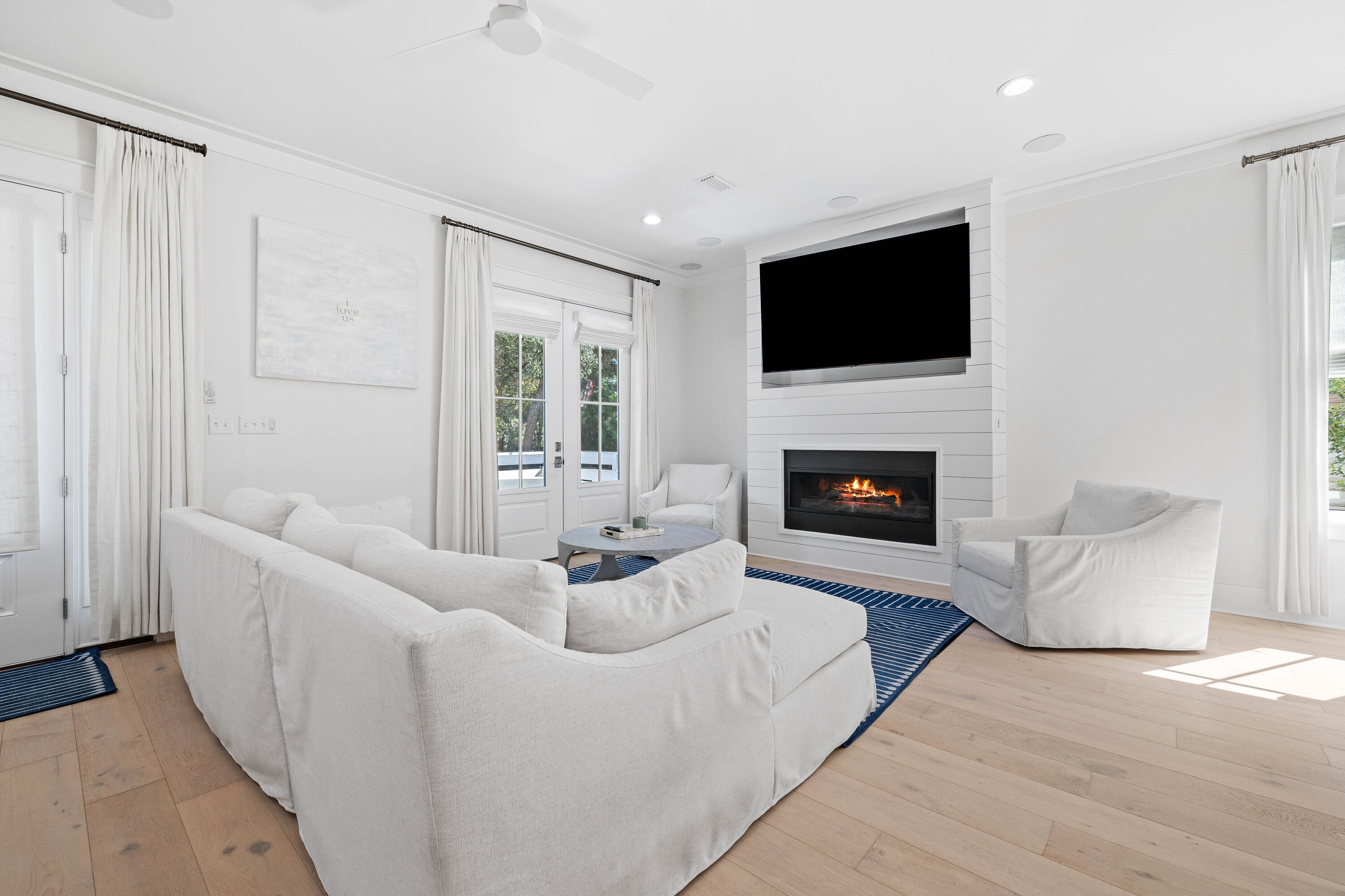 WHITES GULFVIEW ESTATES - Residential