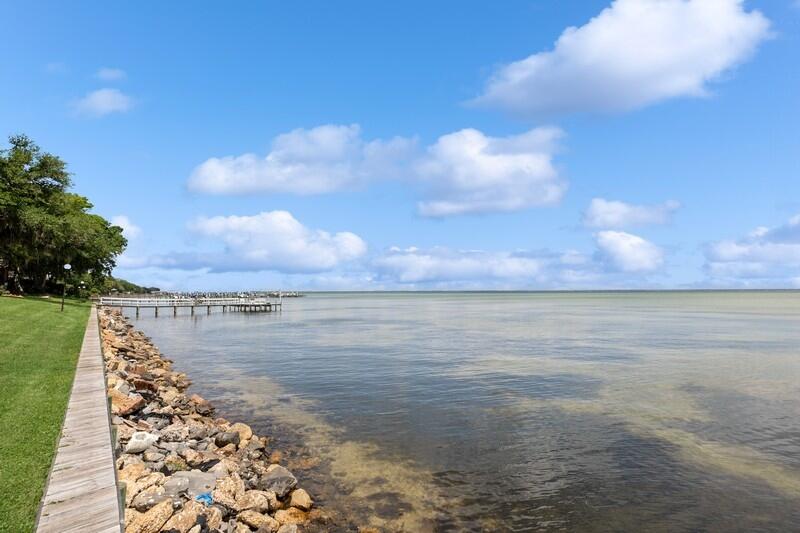 MOSSEY COVE T/H - Residential