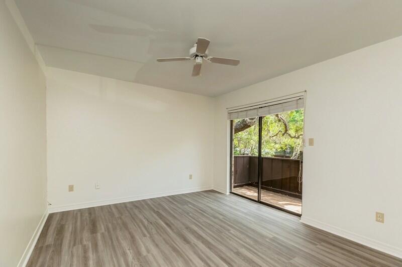 MOSSEY COVE T/H - Residential