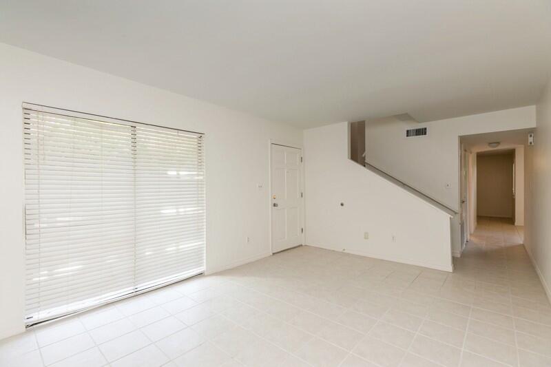 MOSSEY COVE T/H - Residential