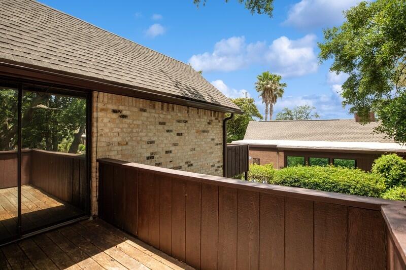MOSSEY COVE T/H - Residential