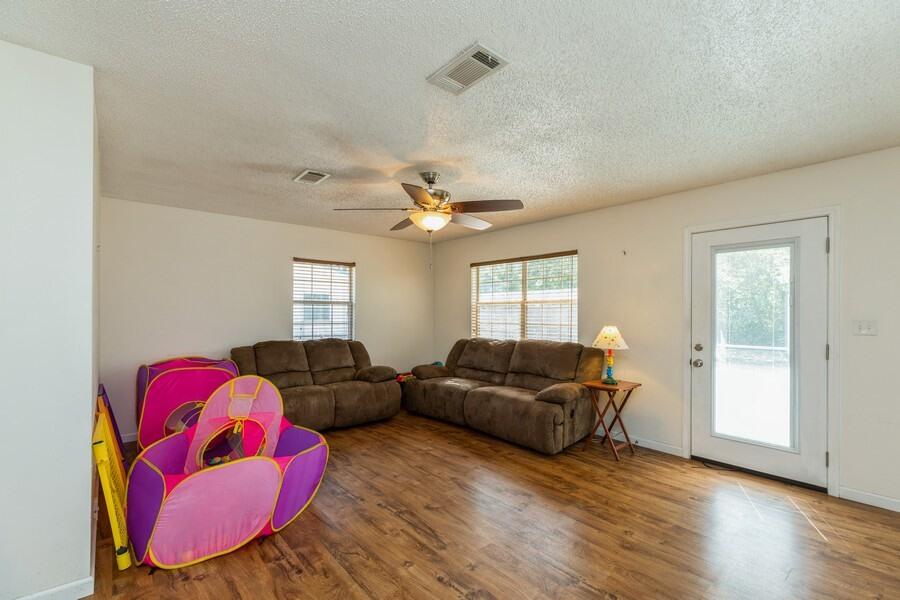 BAY RIDGE PARK - Residential