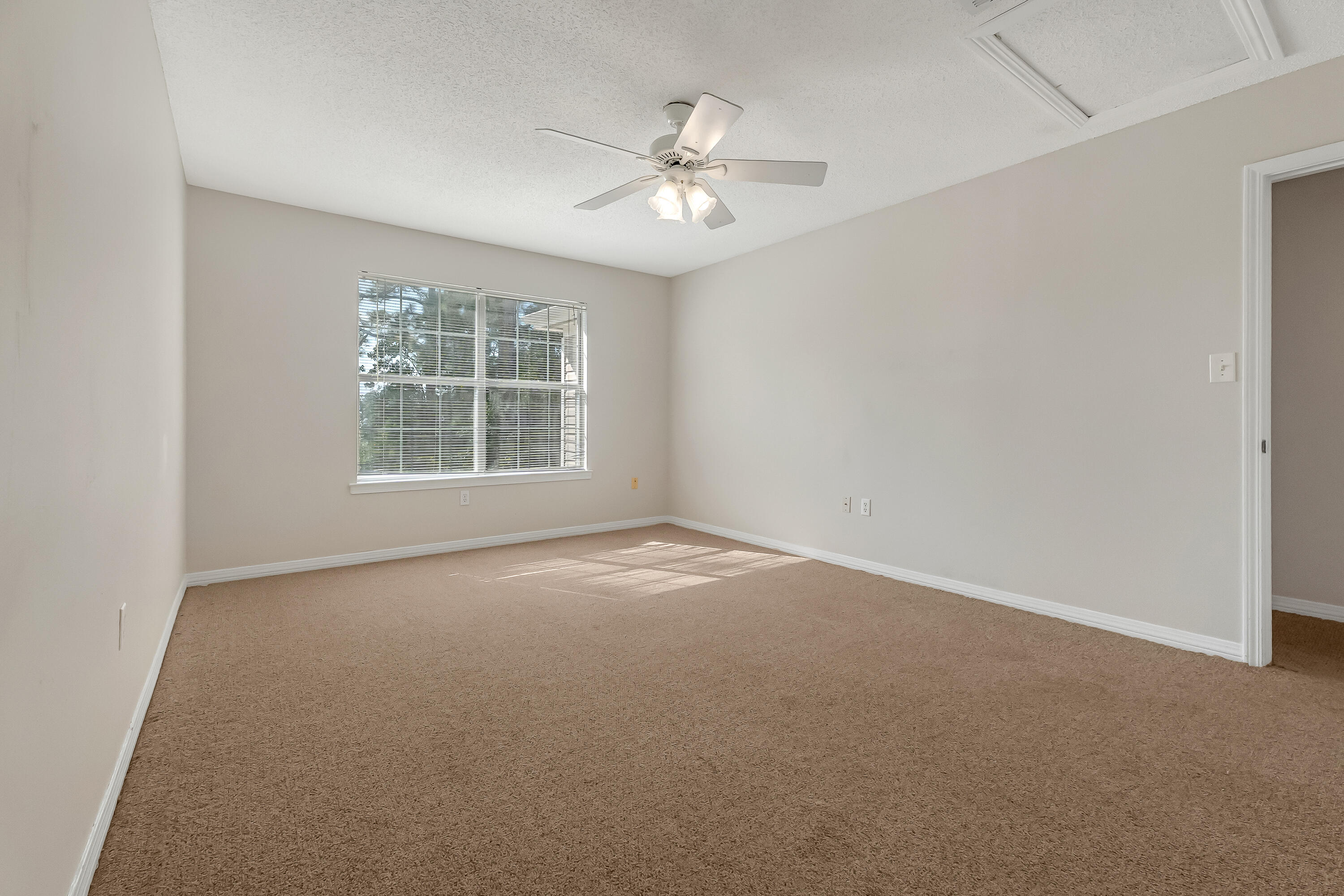 EMERALD POINTE PLAT 2 - Residential