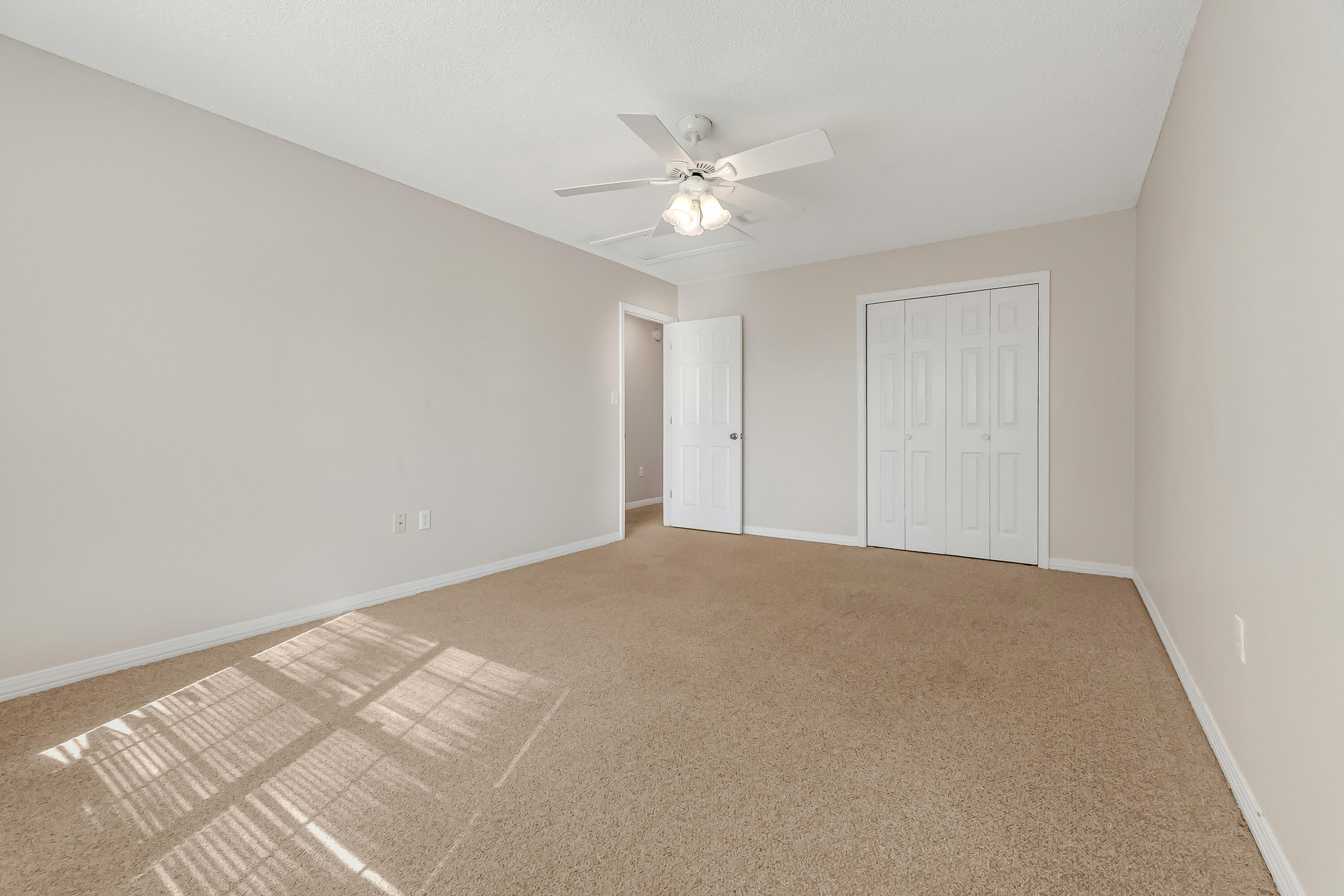EMERALD POINTE PLAT 2 - Residential