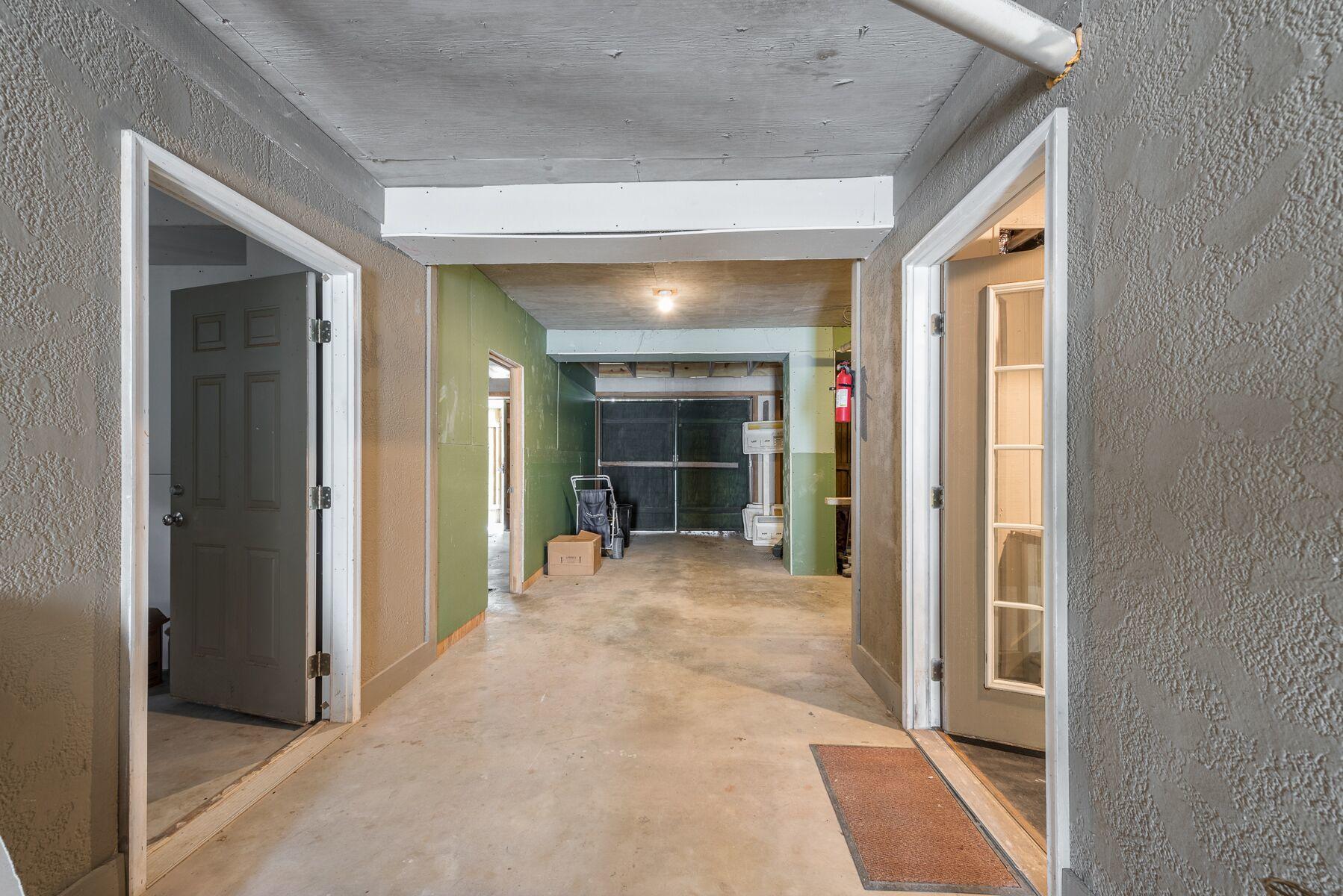 GRAYTON BEACH - Residential