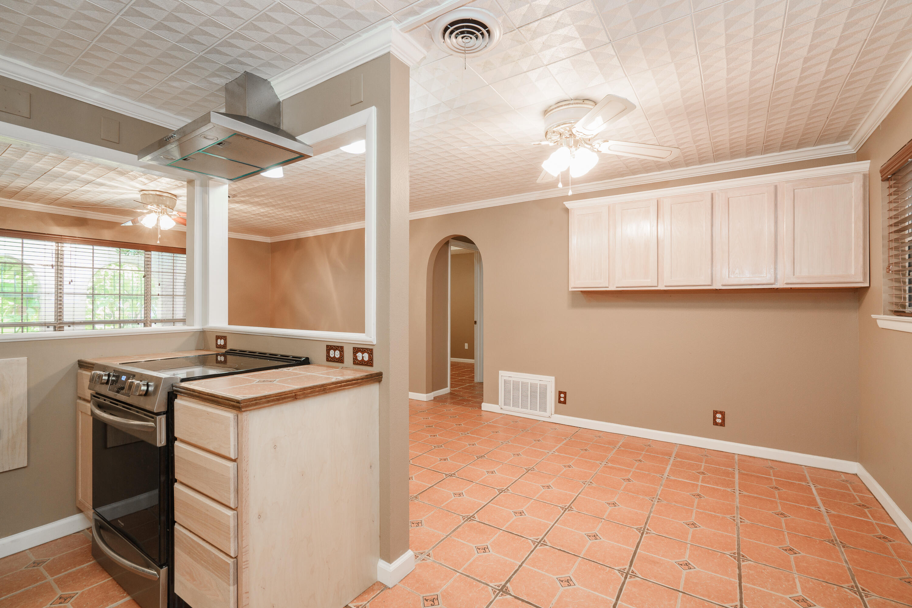 GARNIERS BEACH 6TH - Residential